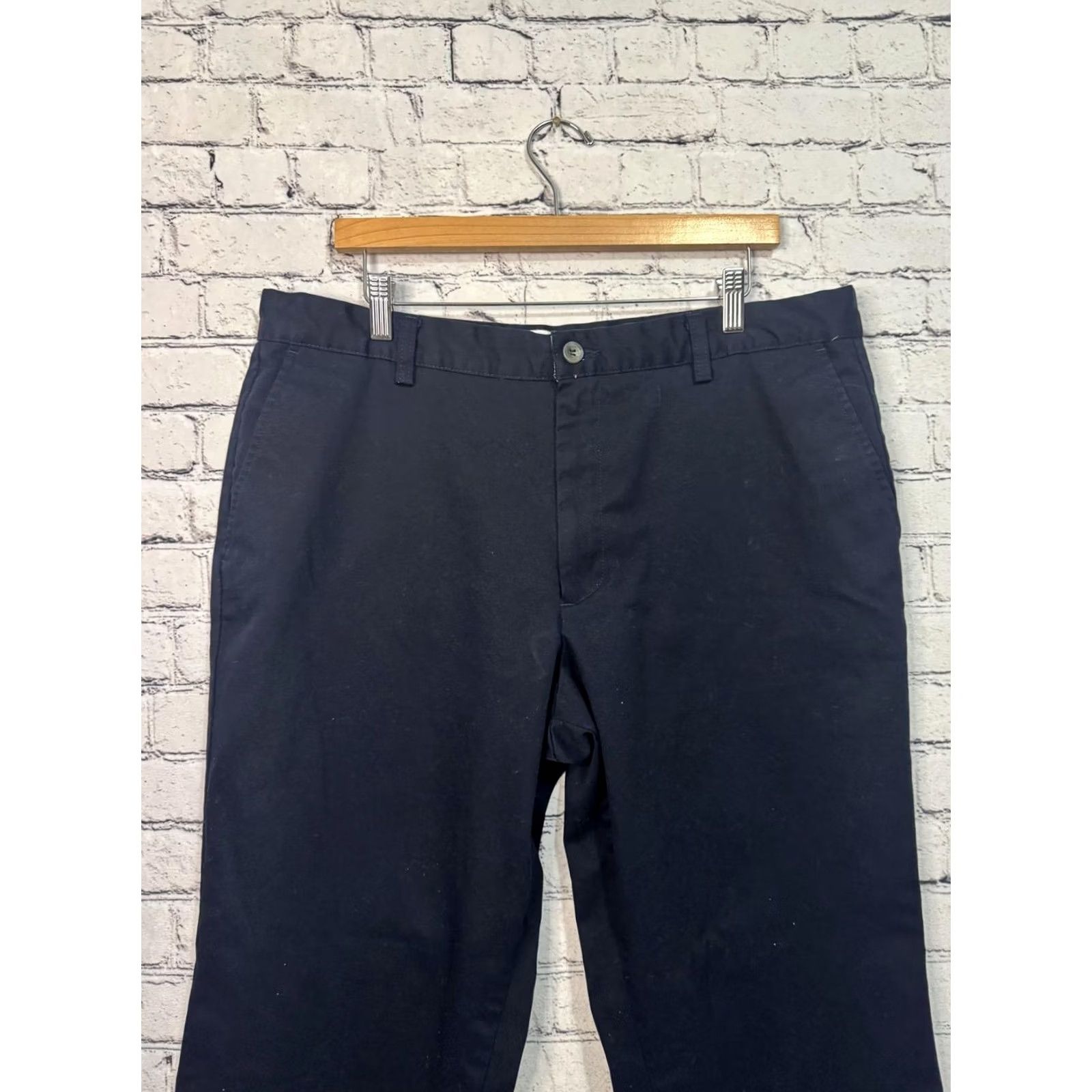 Levi's Levi's Signature Men's Black Casual Pants W38 L30 - 100% Cotton, Regular Fit, Button Closure, Straight Leg, Belt Loops, Casual/Business Casual Size US 38 / EU 54 - 4 Thumbnail