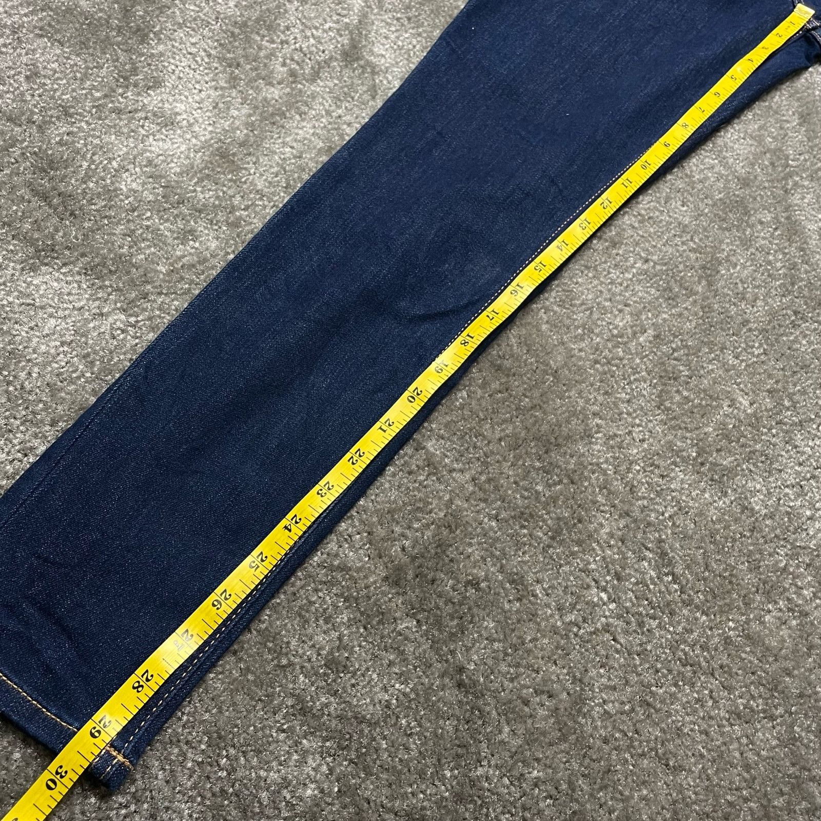 Old Navy NWOT Old Navy High Rise Super Skinny Jeans Size 28" / US 6 / IT 42 - 7 Thumbnail