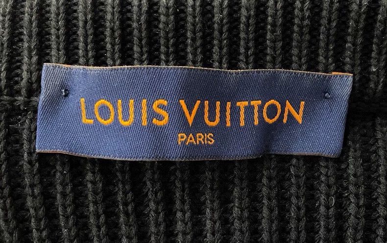 Louis Vuitton Louis Vuitton Black doll knit sweater Size US L / EU 52-54 / 3 - 6 Thumbnail