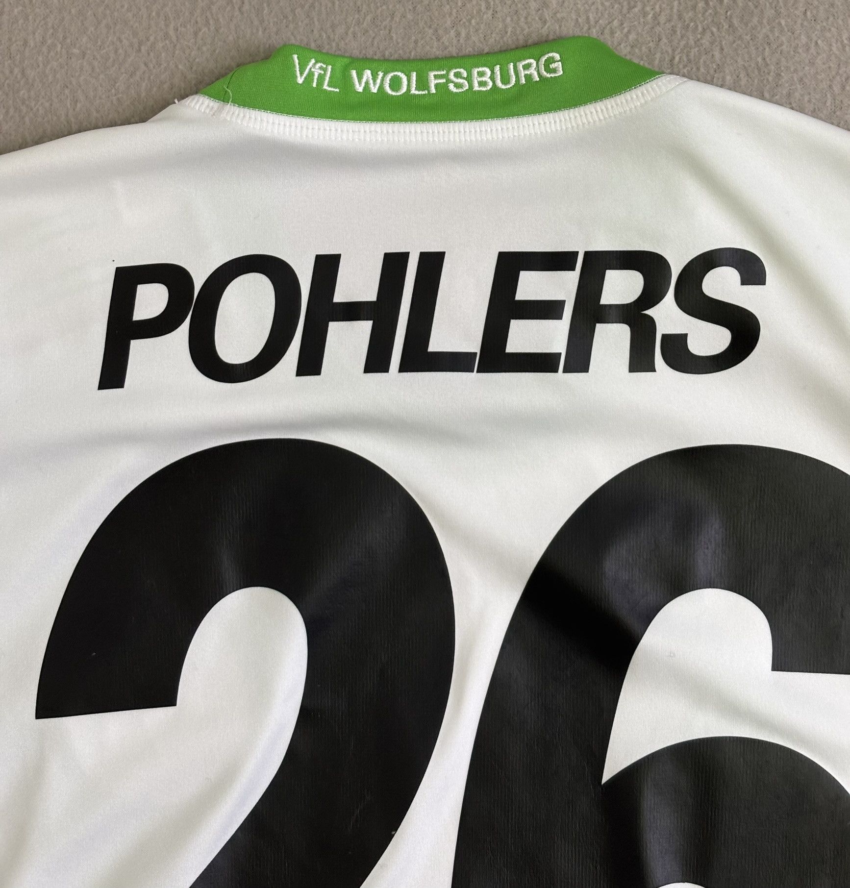 Adidas VfL Wolfsburg 2013/2014 Pohlers #26 Adidas Player Issue Size US S / EU 44-46 / 1 - 15 Thumbnail