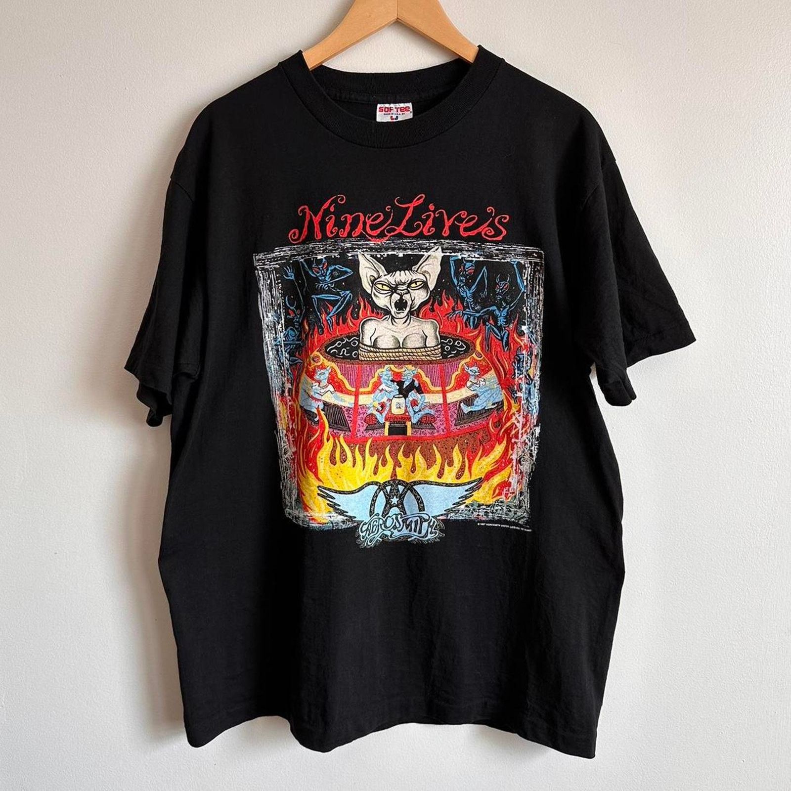 image of Vintage 1997 Aerosmith Shirt in Black, Men's (Size XL)