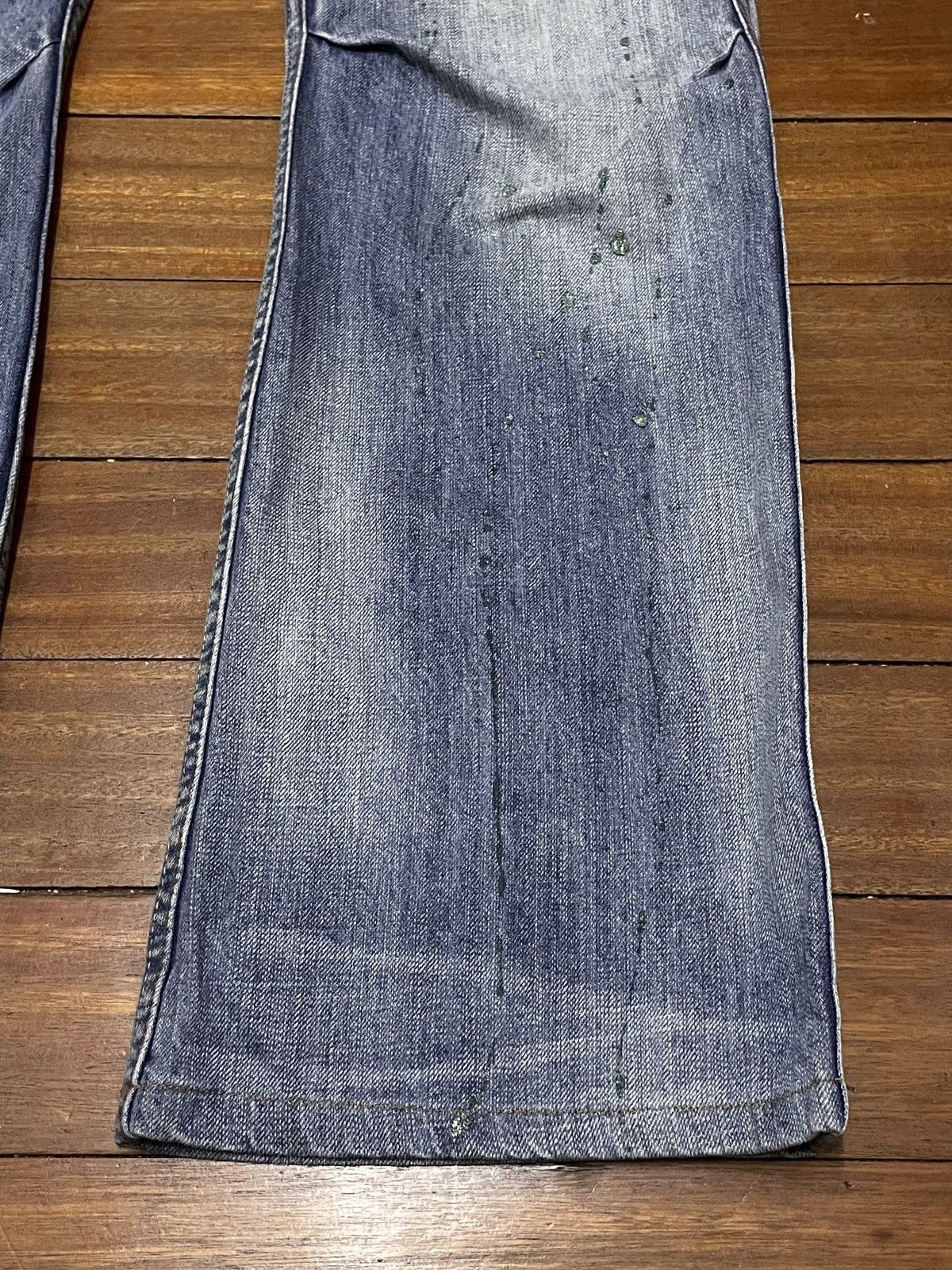 Le Grande Bleu (L.G.B.) Rare Vintage Japanese Brand Root Three Flared Jeans 1990s Size US 32 / EU 48 - 6 Thumbnail
