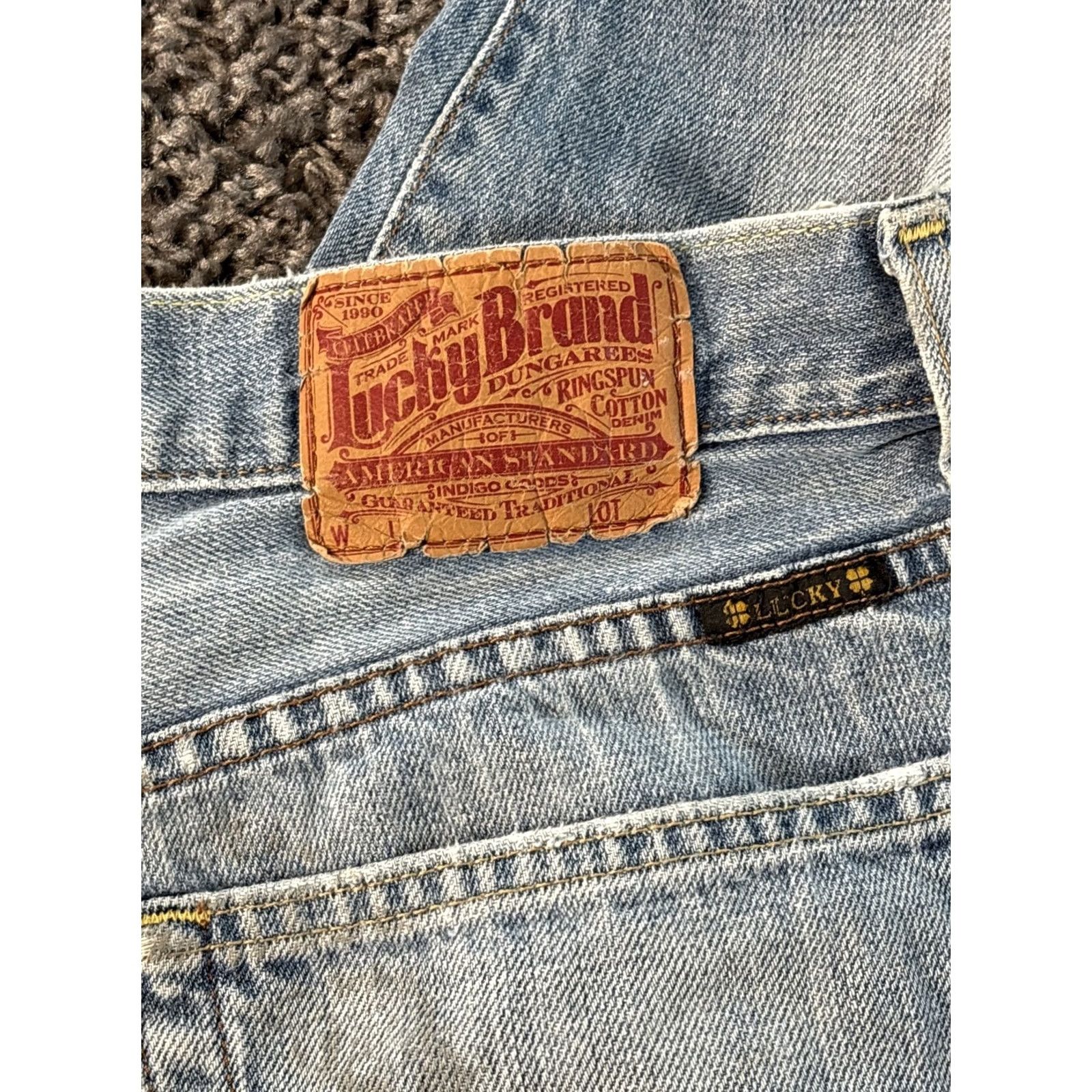 Lucky Brand VINTAGE Lucky Brand Jeans Mens 36x28 Baggy Wide Distressed Grunge Blue 36 Inseam 28 Relaxed Wide-Leg Men Size US 36 / EU 52 - 6 Thumbnail