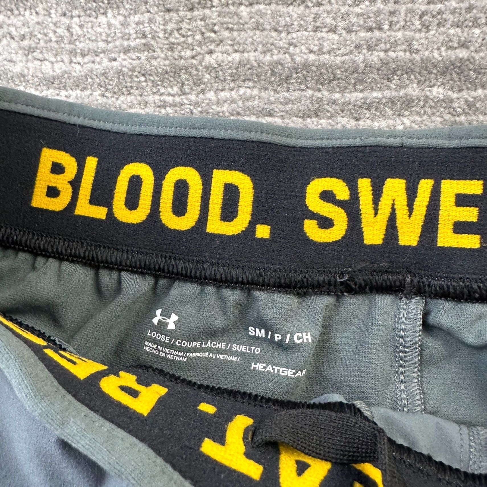 Under Armour Under Armour Shorts Mens Small Gray Project Rock Gym Training Heatgear Size US 27 - 5 Thumbnail