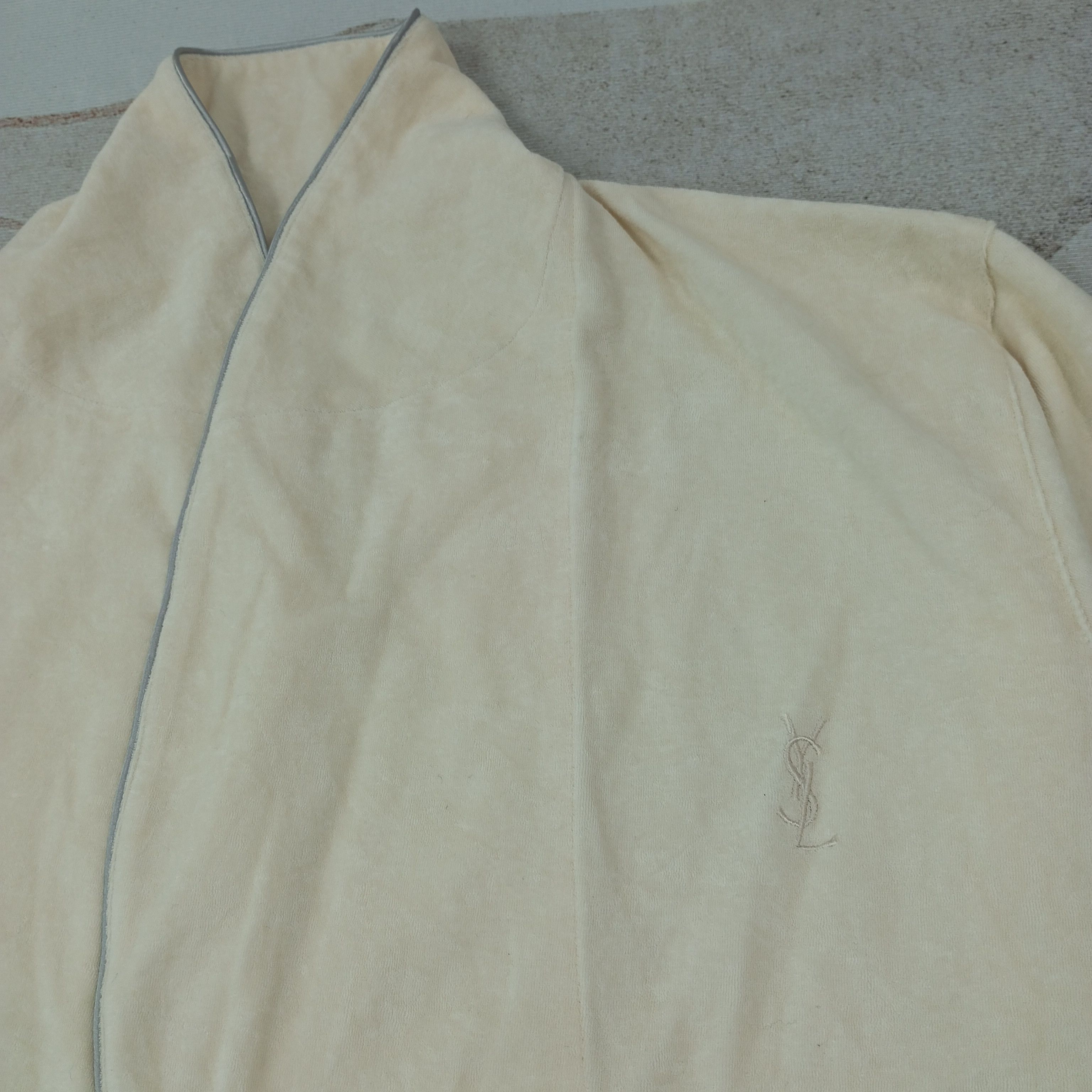 Yves Saint Laurent Yves Saint Laurent Shower Jacket Style c229n23 Size US L / EU 52-54 / 3 - 2 Thumbnail