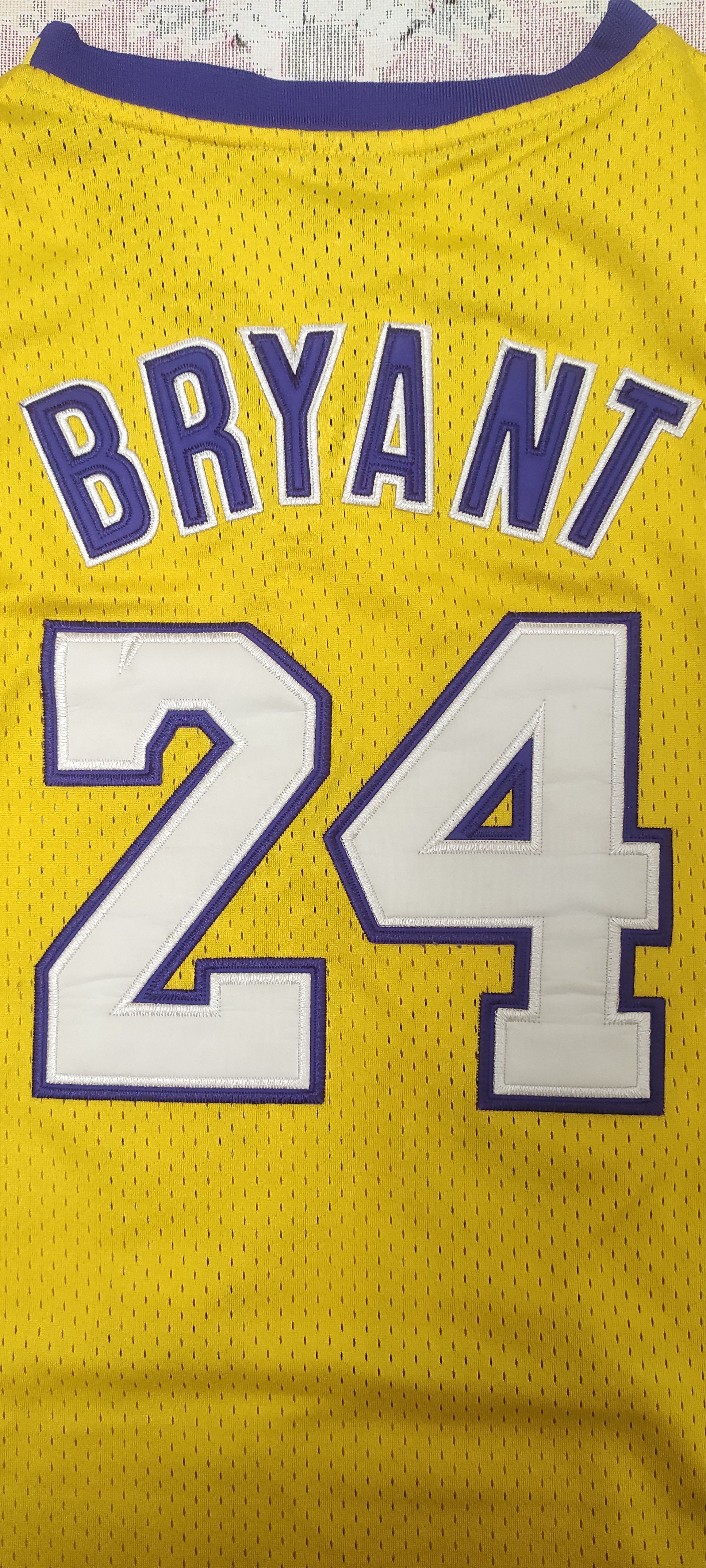 Adidas Kobe Bryant Los Angeles Lakers JERSEY Size US XL / EU 56 / 4 - 6 Thumbnail