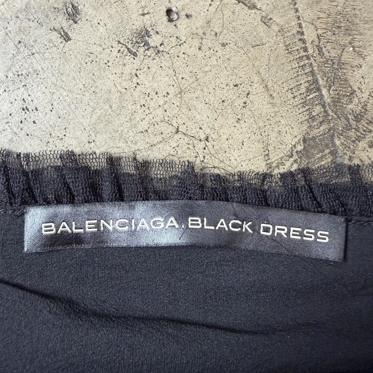 Balenciaga Balenciaga - Nicolas Ghesquière - 2009 Black Lace Midi Dress Size S / US 4 / IT 40 - 7 Thumbnail