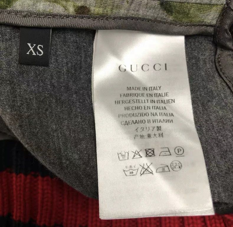 Gucci Gucci Men's and women's same geranium sweatshirt 2501-Nexta Size US XS / EU 42 / 0 - 5 Thumbnail