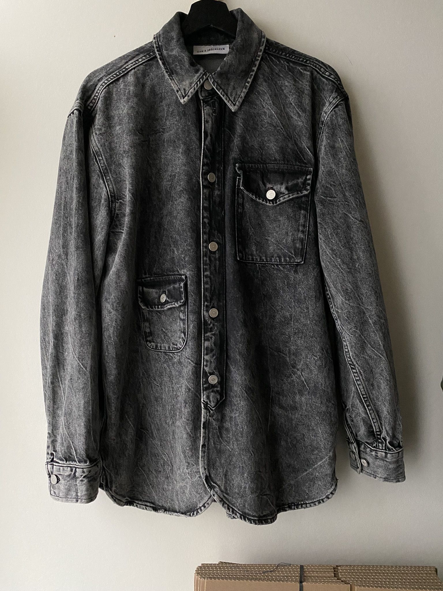 Acne Studios $365 - 48/M - Black Army Shirt Size US M / EU 48-50 / 2 - 5 Thumbnail