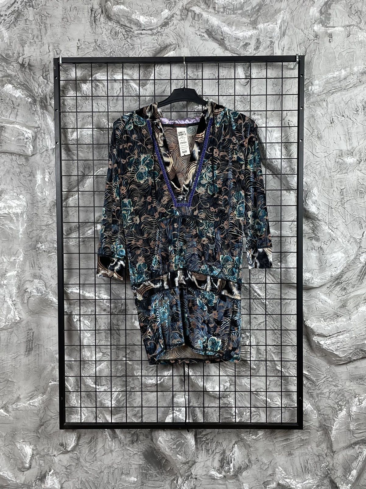 Custo Barcelona Custo Barcelona Y2K 2000s Rare Top JPG Juicy Couture Style Size S / US 4 / IT 40 - 1 Thumbnail