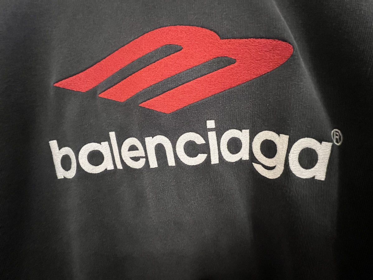 Balenciaga Balenciaga 3B Double Sided Embroidered Hoodie Size US XL / EU 56 / 4 - 4 Thumbnail