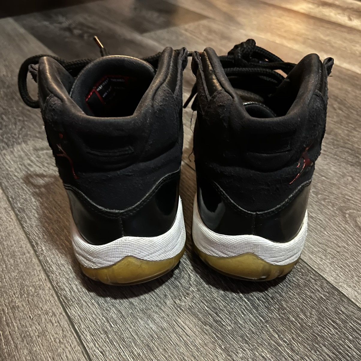 Retailer Jordan 11 Retro 72-10's sz 8c