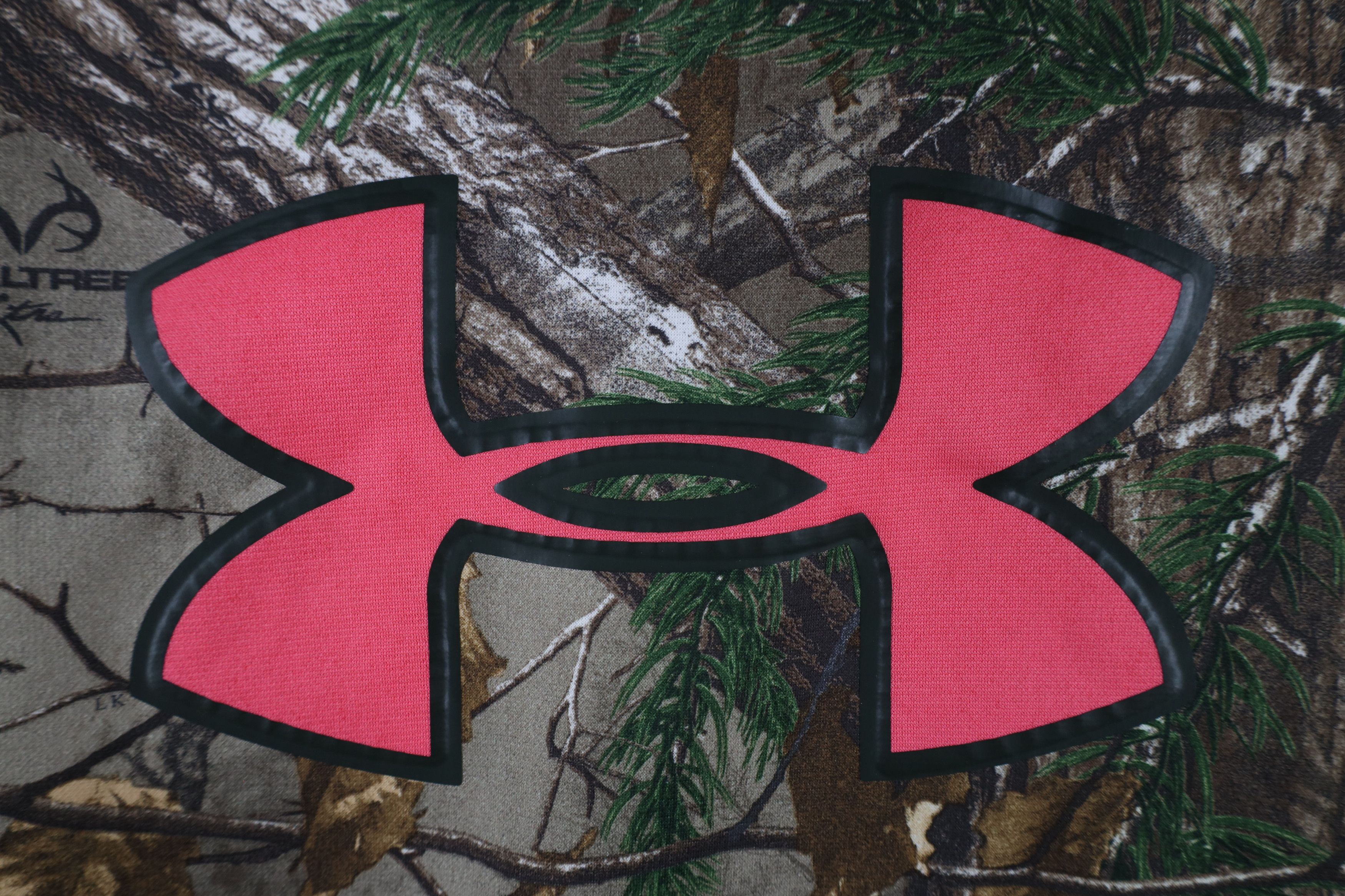 Under Armour × Vintage Under Armour Big Logo Realtree Camouflage Hoodie Sweatshirt Size S / US 4 / IT 40 - 5 Thumbnail