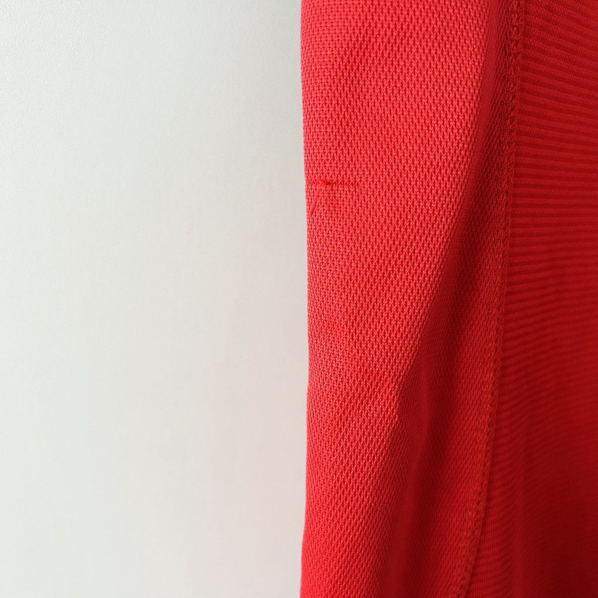 Umbro Manchester United jersey 2000 2002 Umbro vintage vodafone Size US L / EU 52-54 / 3 - 11 Thumbnail