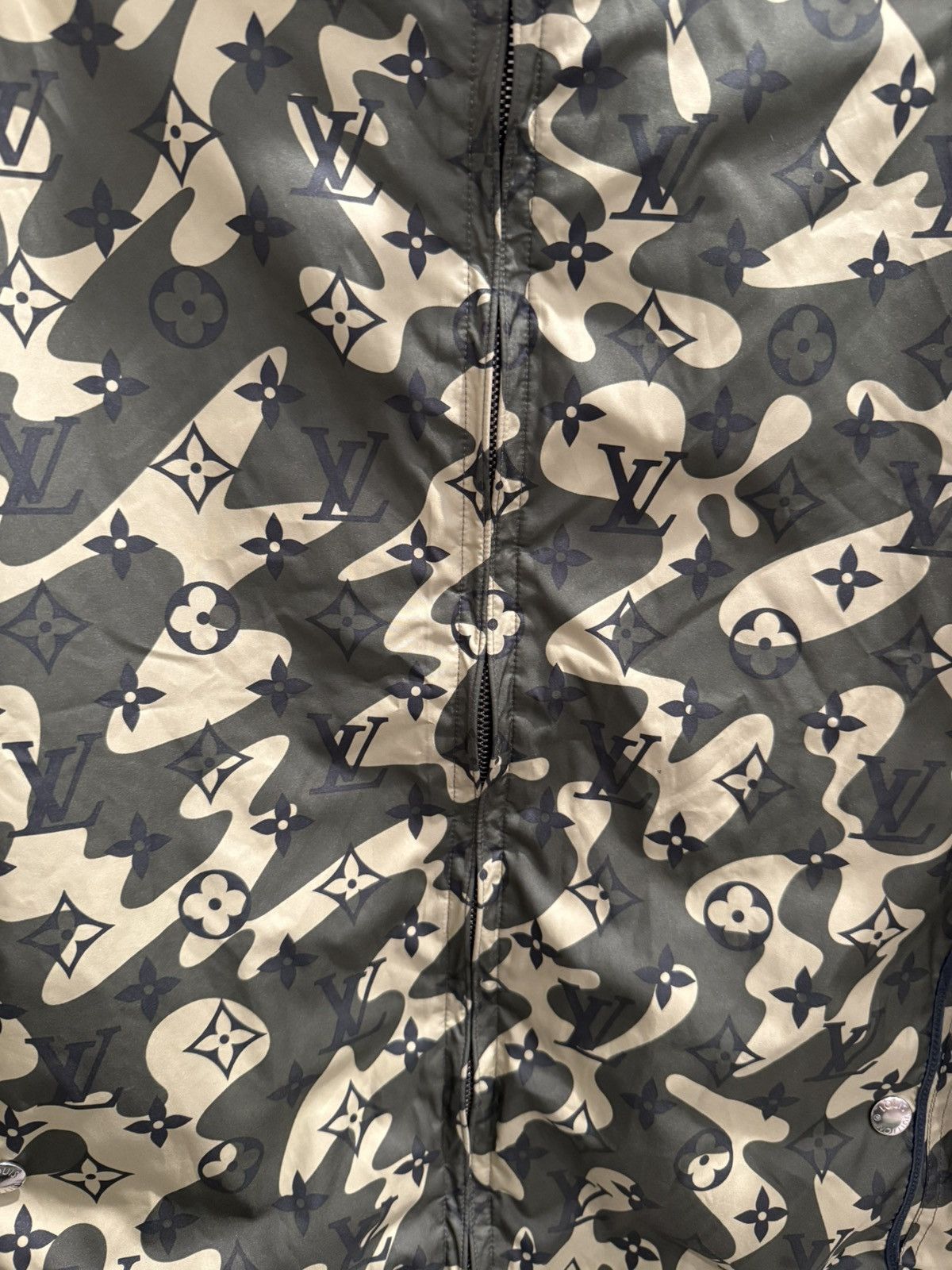 Louis Vuitton × Takashi Murakami Louis Vuitton Murakami Camouflage Monogram Jacket Size US M / EU 48-50 / 2 - 3 Thumbnail