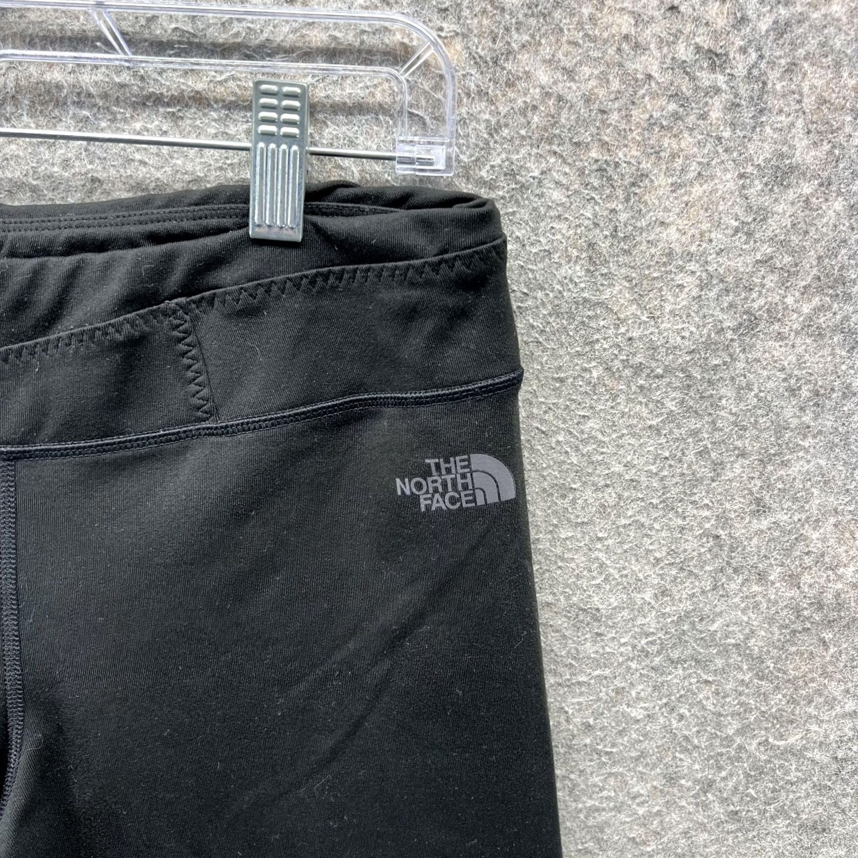 The North Face VINTAGE The North Face Pants Womens Medium Black Capri Cropped Leggings Yoga Activewear Size 32" / US 10 / IT 46 - 4 Thumbnail