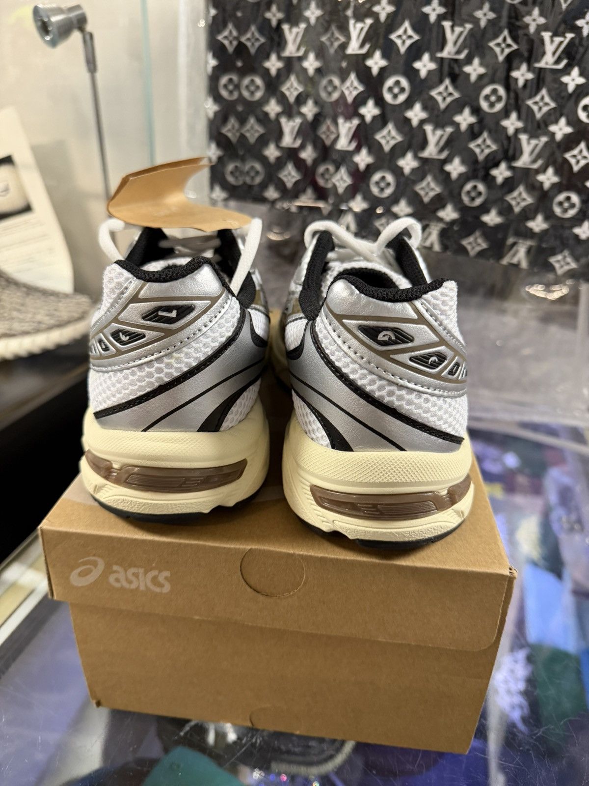 Asics Asics Gell-1130 Clay Canyon Size US 9 / EU 42 - 4 Thumbnail