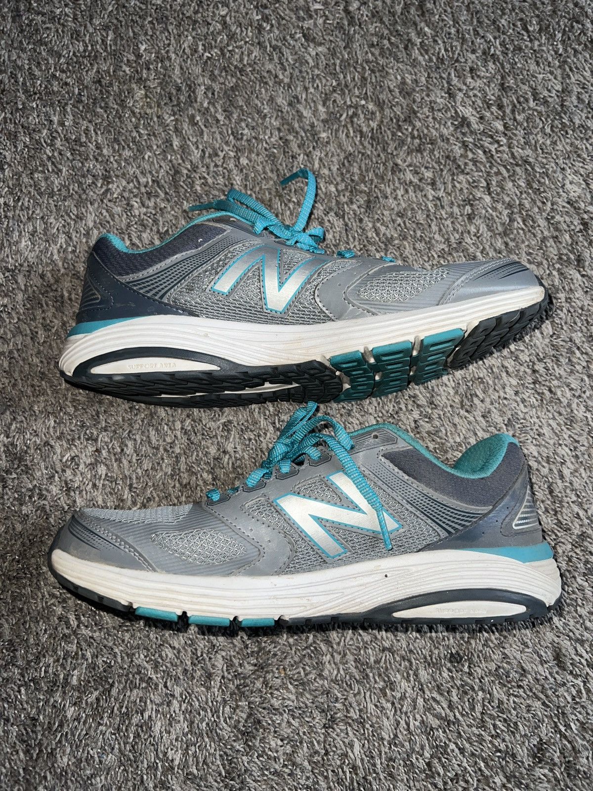 New Balance New Balance 560 V7 Sneakers Size US 10 / IT 40 - 2 Thumbnail