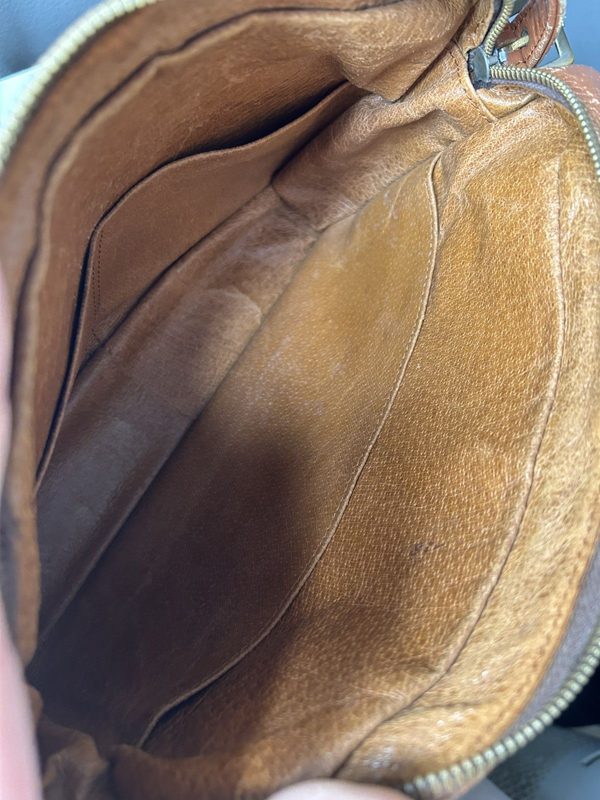 Louis Vuitton Vintage Louis Vuitton Monogram Sac Bandouliere w LV Dust Bag Size ONE SIZE - 8 Thumbnail