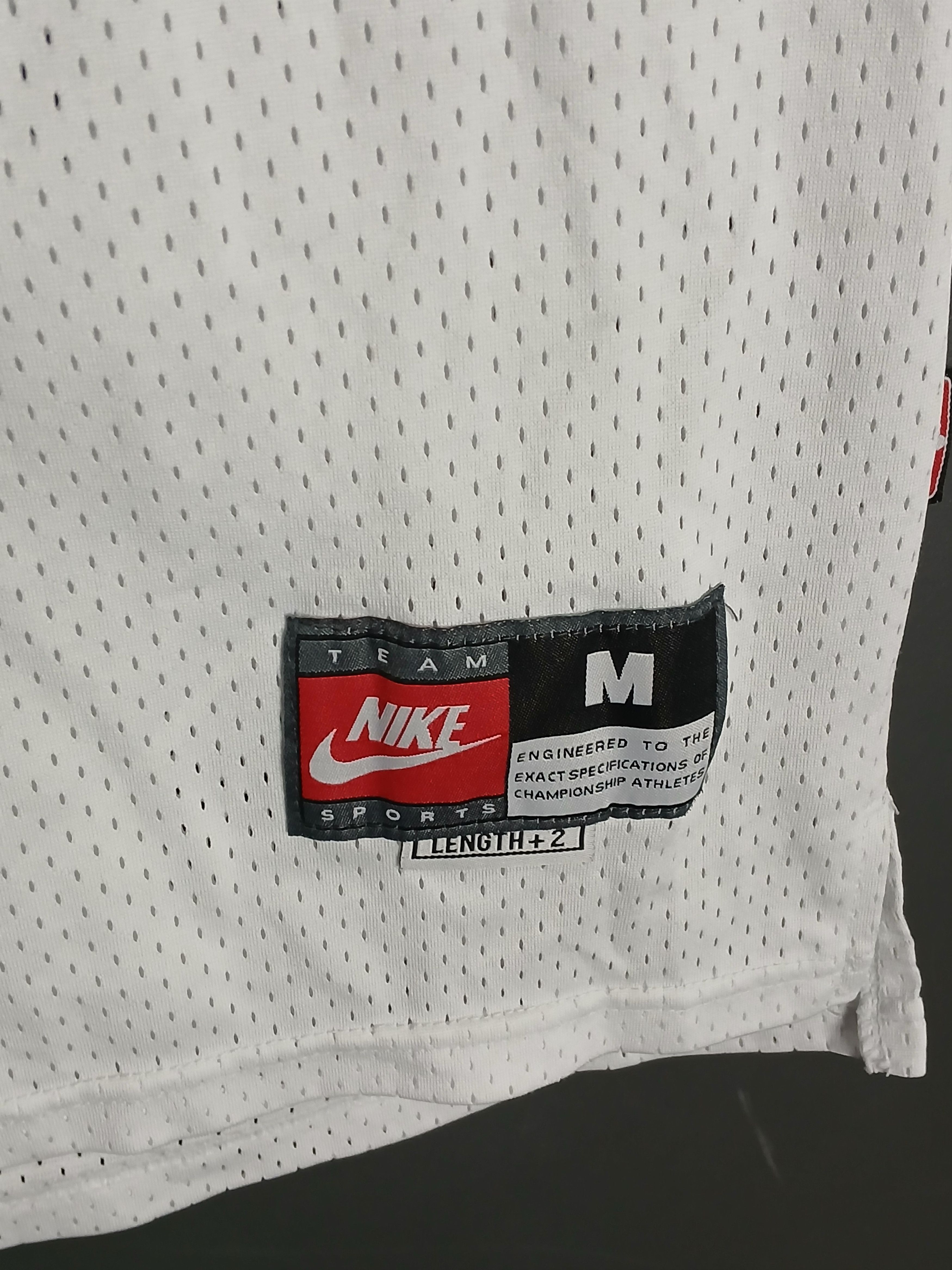 NBA NBA Chicago Bulls Jordan Jersey T-Shirt Size US M / EU 48-50 / 2 - 6 Thumbnail