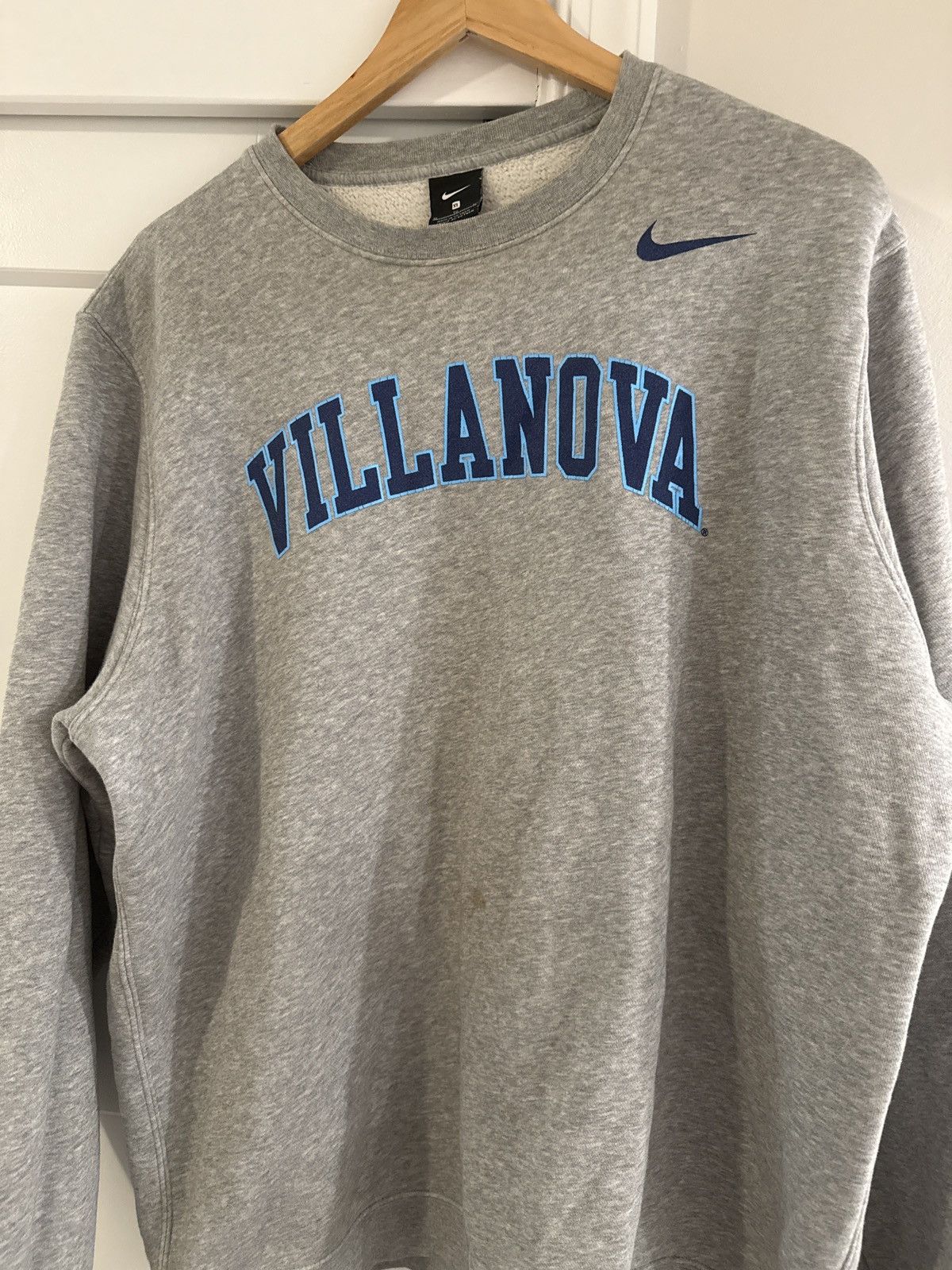 Nike Villanova crew neck Size US XL / EU 56 / 4 - 1 Thumbnail