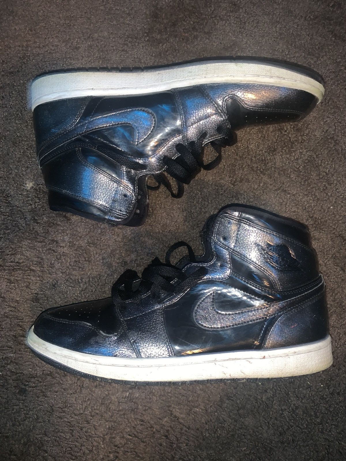 Jordan Brand black patent jordan 1 retro Size US 10.5 / EU 43-44 - 2 Thumbnail