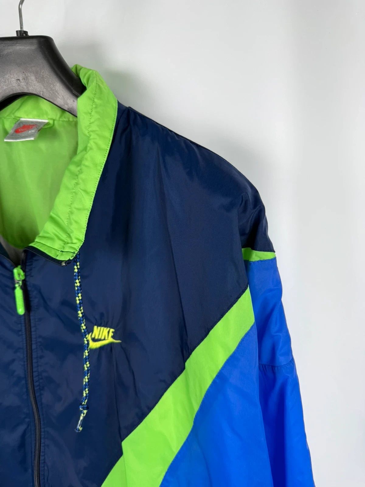 Nike Nike Vintage 80s Windbreaker Jacket size XXL Size US XXL / EU 58 / 5 - 3 Thumbnail