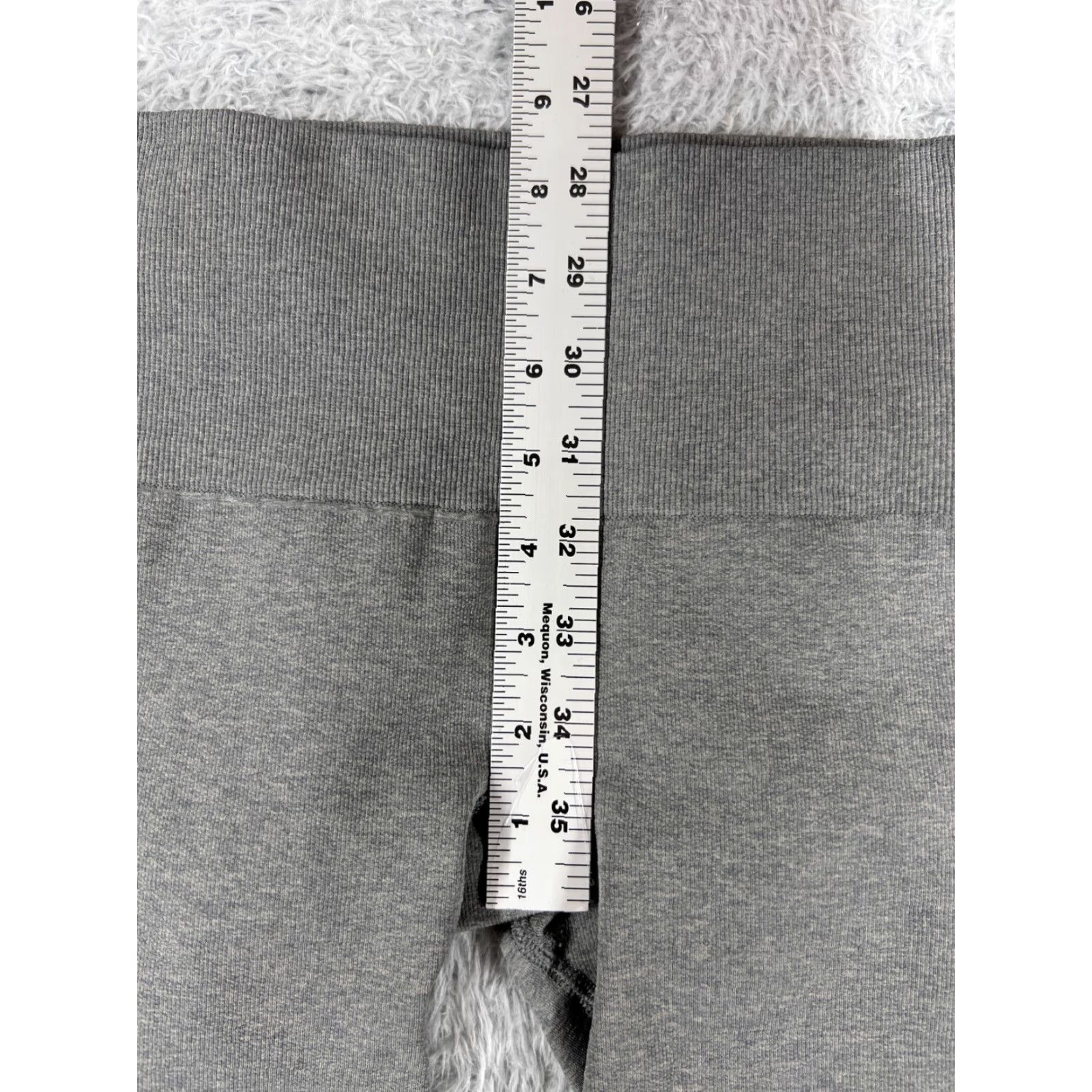 Lululemon Lululemon Pants Womens 4 Gray In The Flow Crop Ruched Yoga Gym Workout Pants Cropped Slim Inseam 16 Pockets Activewear Women's Size 27" / US 4 / IT 40 - 7 Thumbnail