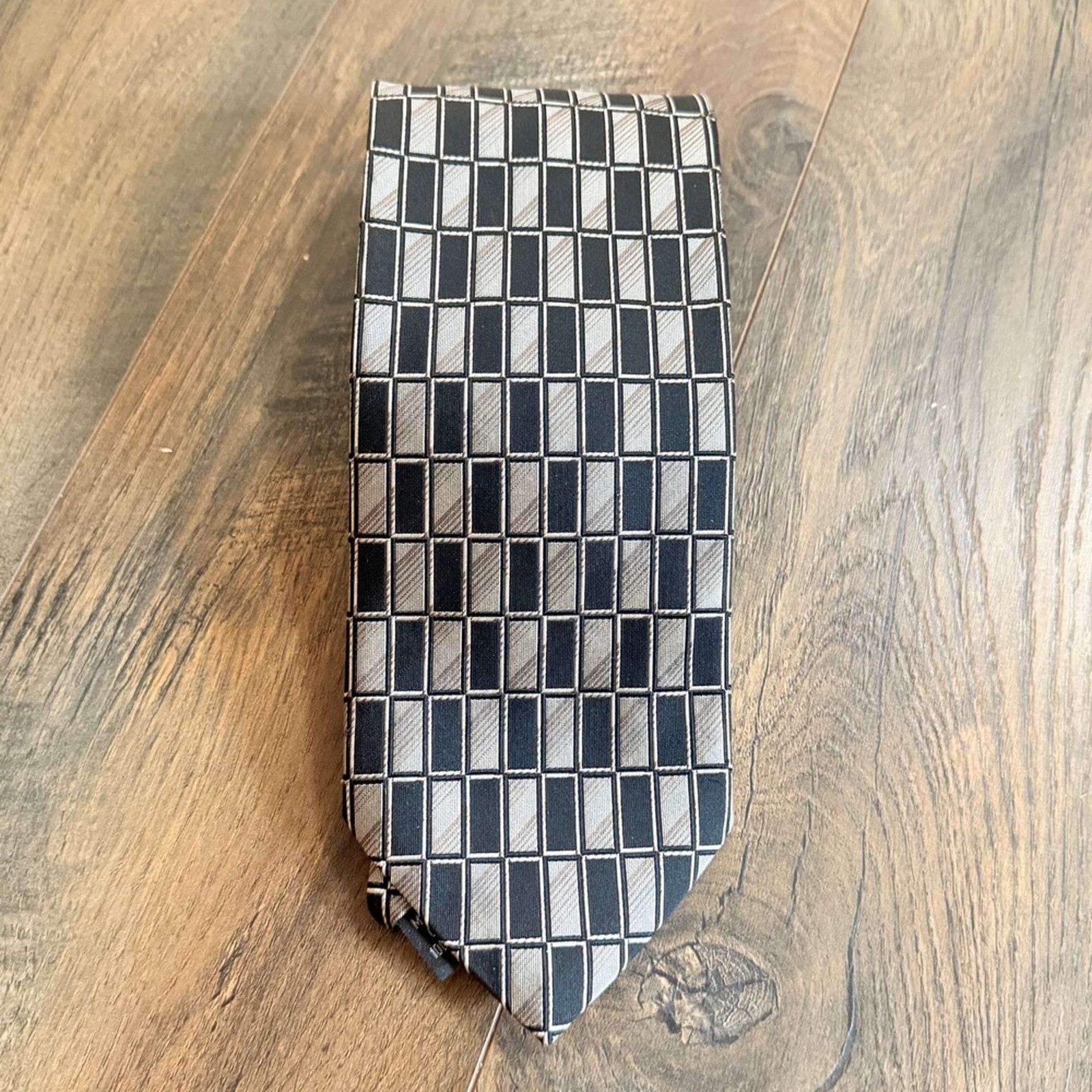 Joseph & Feiss Joseph & Feiss Vintage 100% silk neck tie geometric Size ONE SIZE - 8 Thumbnail