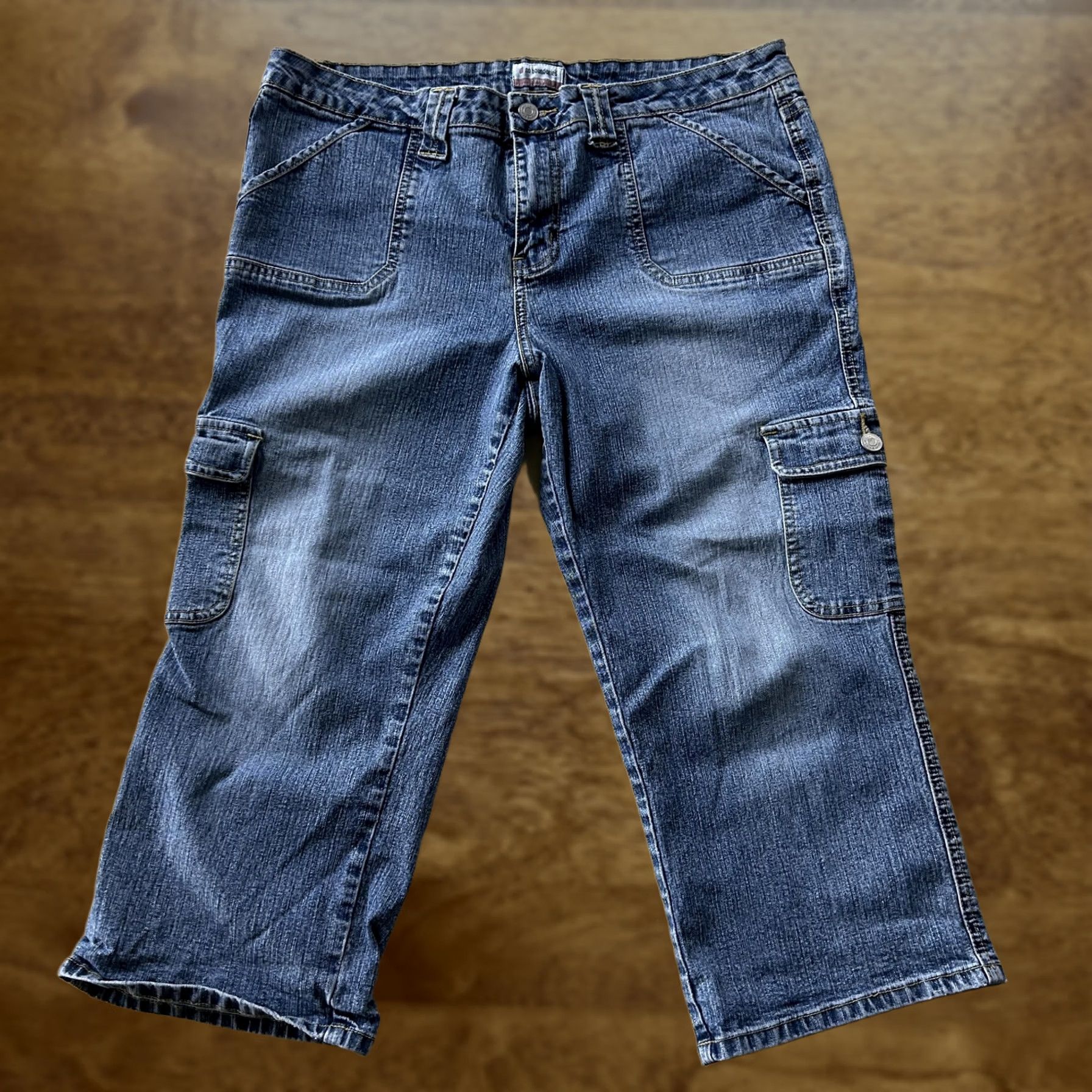 Vintage VINTAGE No Boundaries Jeans Juniors 15 Medium Wash Blue Cargo Straight Denim Jeans Size 36" / US 14 / IT 50 - 1 Thumbnail