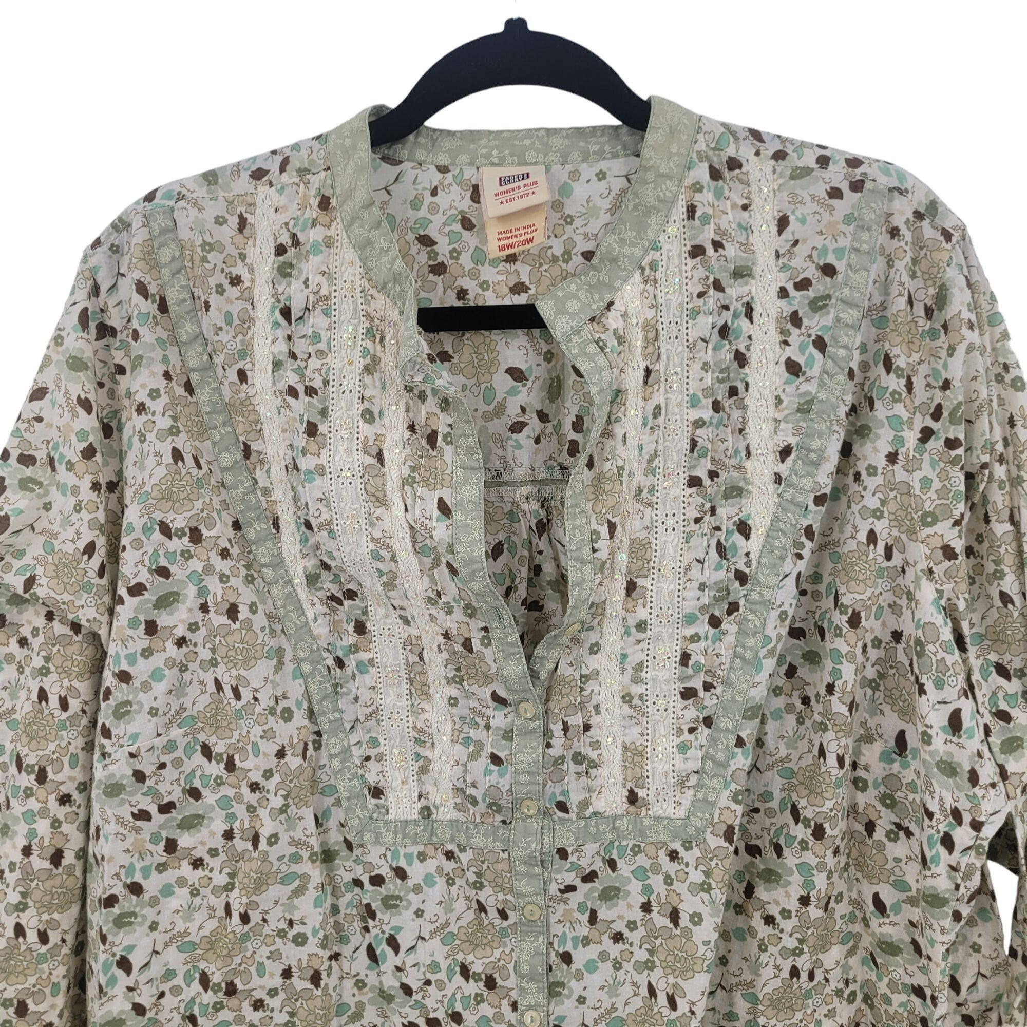 Faded Glory Vintage Ditsy Floral Blouse 18W/20W Green Lace Bib Button Size 3XL / US 20-22 - 4 Thumbnail