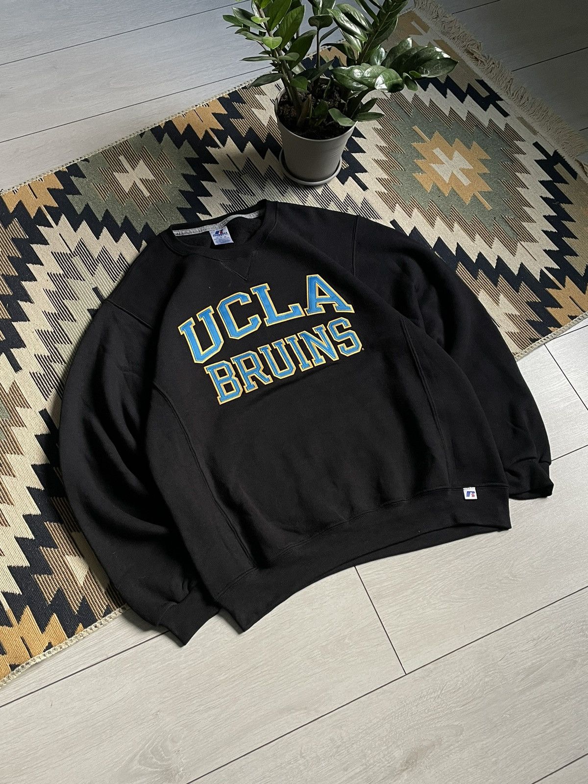 Russell Athletic Vintage Russell Athletic Ucla Bruins College Sweatshirt Size US M / EU 48-50 / 2 - 2 Thumbnail