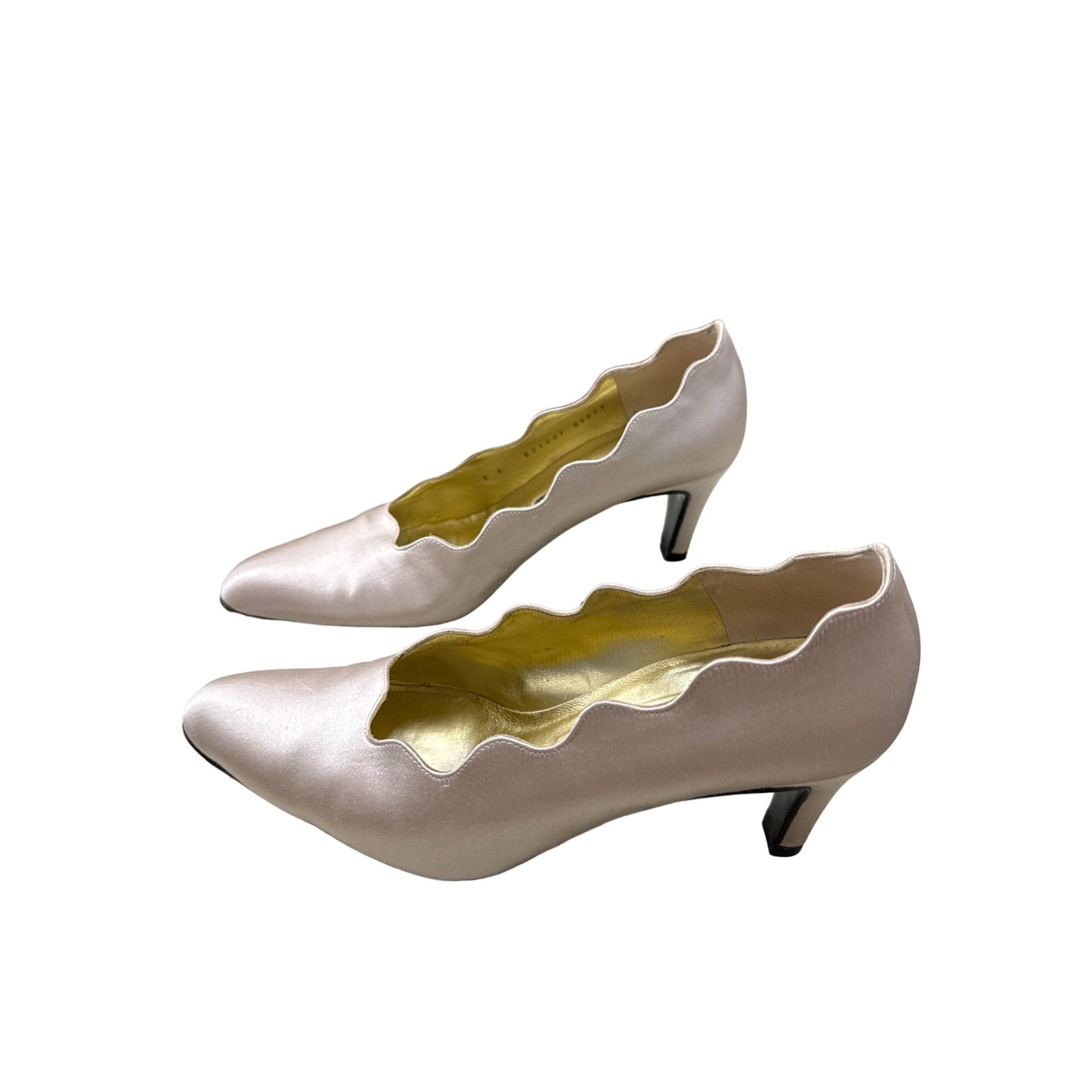 Bruno Magli Bruno Magli Women’s Rose Color Shoes/Heels 2.5"/Pumps Size 6 Size US 6 / IT 36 - 4 Thumbnail