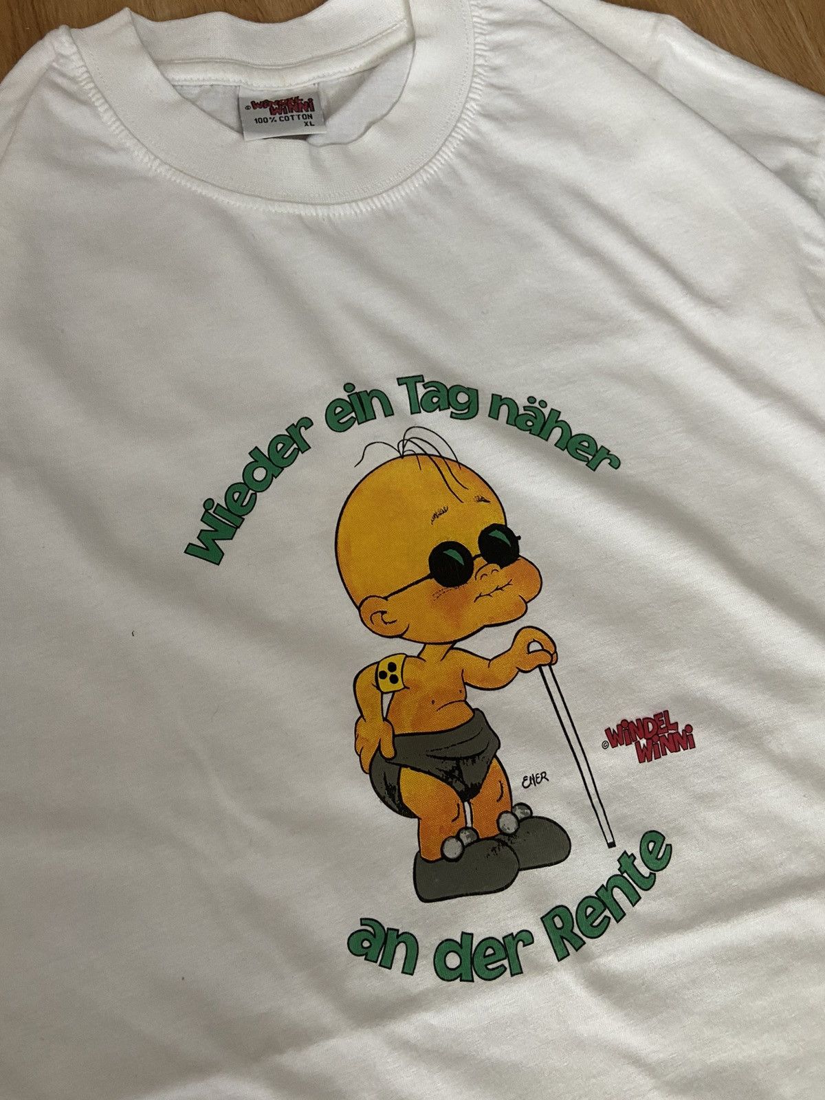 Other Vintage German T-Shirt “Wieder ein Tag näher an der Rente” Size US XL / EU 56 / 4 - 5 Thumbnail