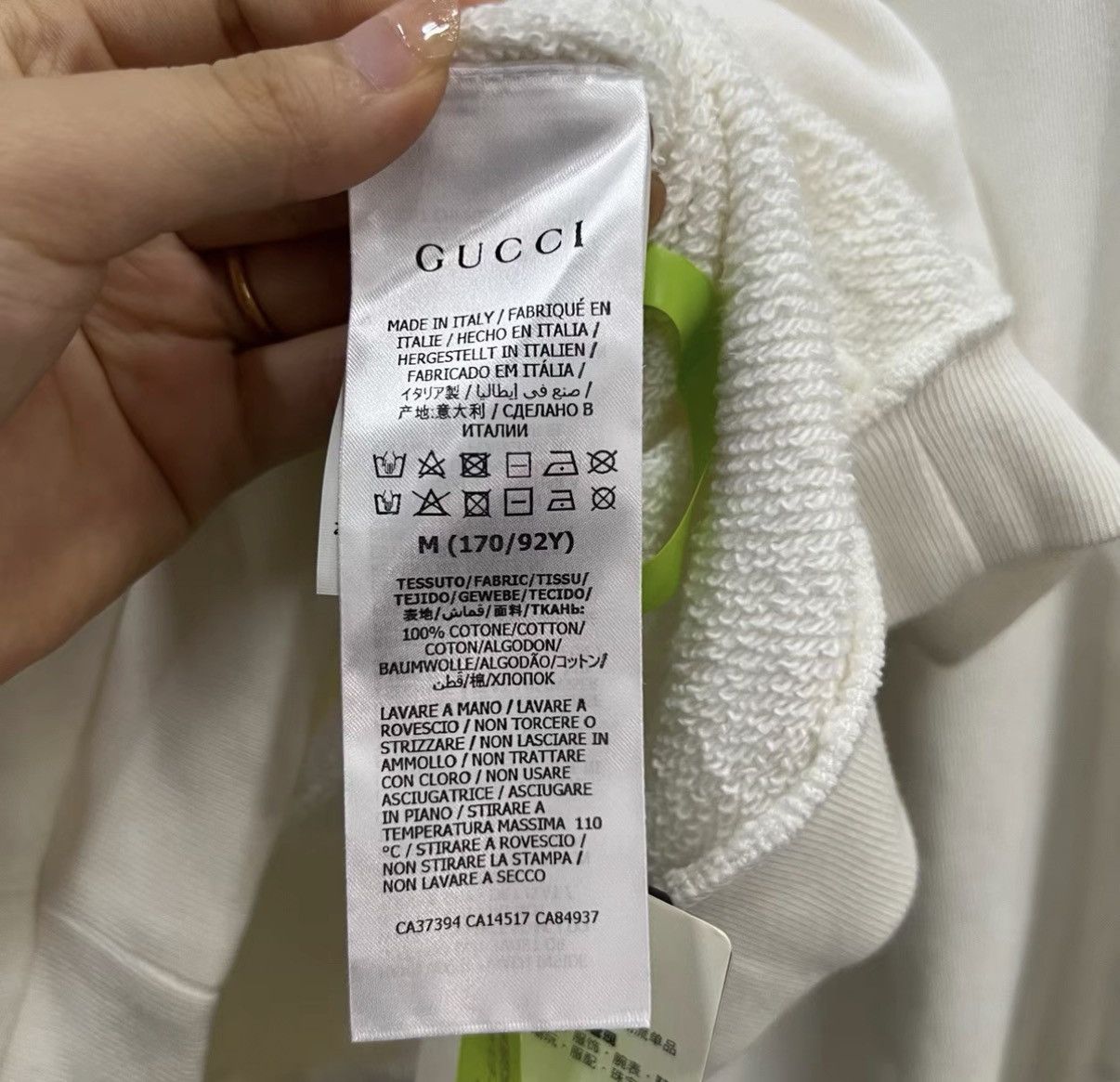 Gucci GUCCI Cherry GG Print Sweatshirt J41 Size US M / EU 48-50 / 2 - 5 Thumbnail