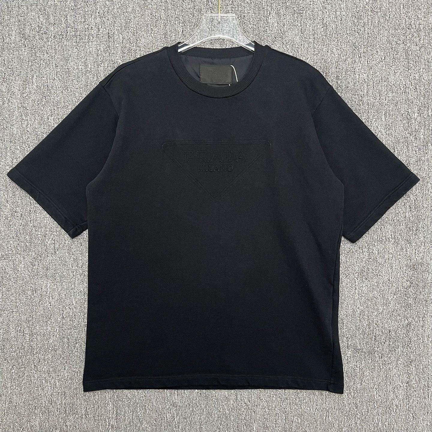 Prada Prada Embossed Logo T-Shirt Size M Size US M / EU 48-50 / 2 - 1 Thumbnail