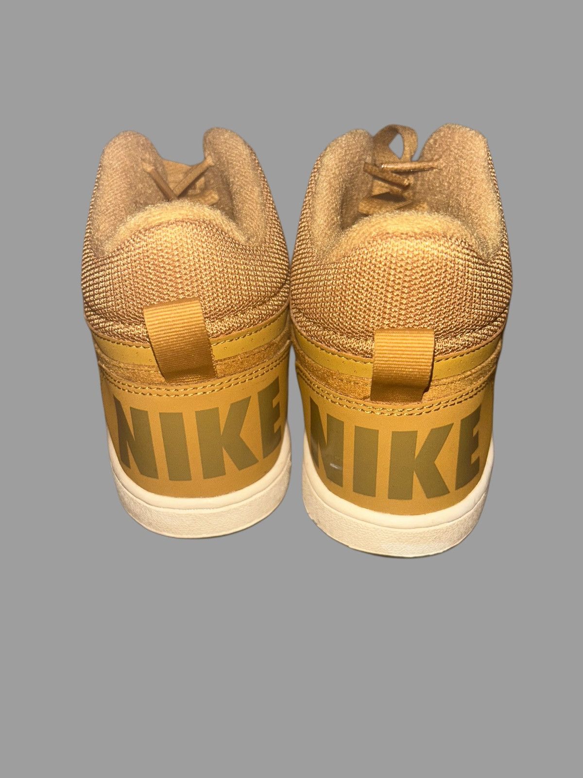 Nike Nike Court Borough Mid Size US 5 / EU 37 - 3 Thumbnail
