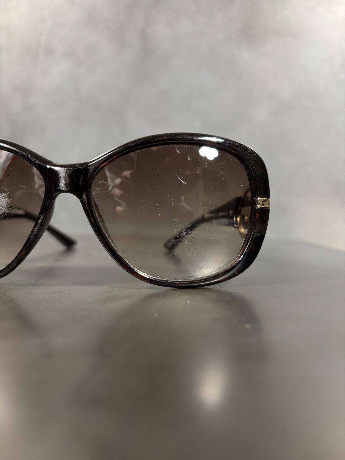 Juicy Couture 2010s Juicy Couture Sunglasses Scarlet Heart Queen of Everyt Size ONE SIZE - 22 Thumbnail