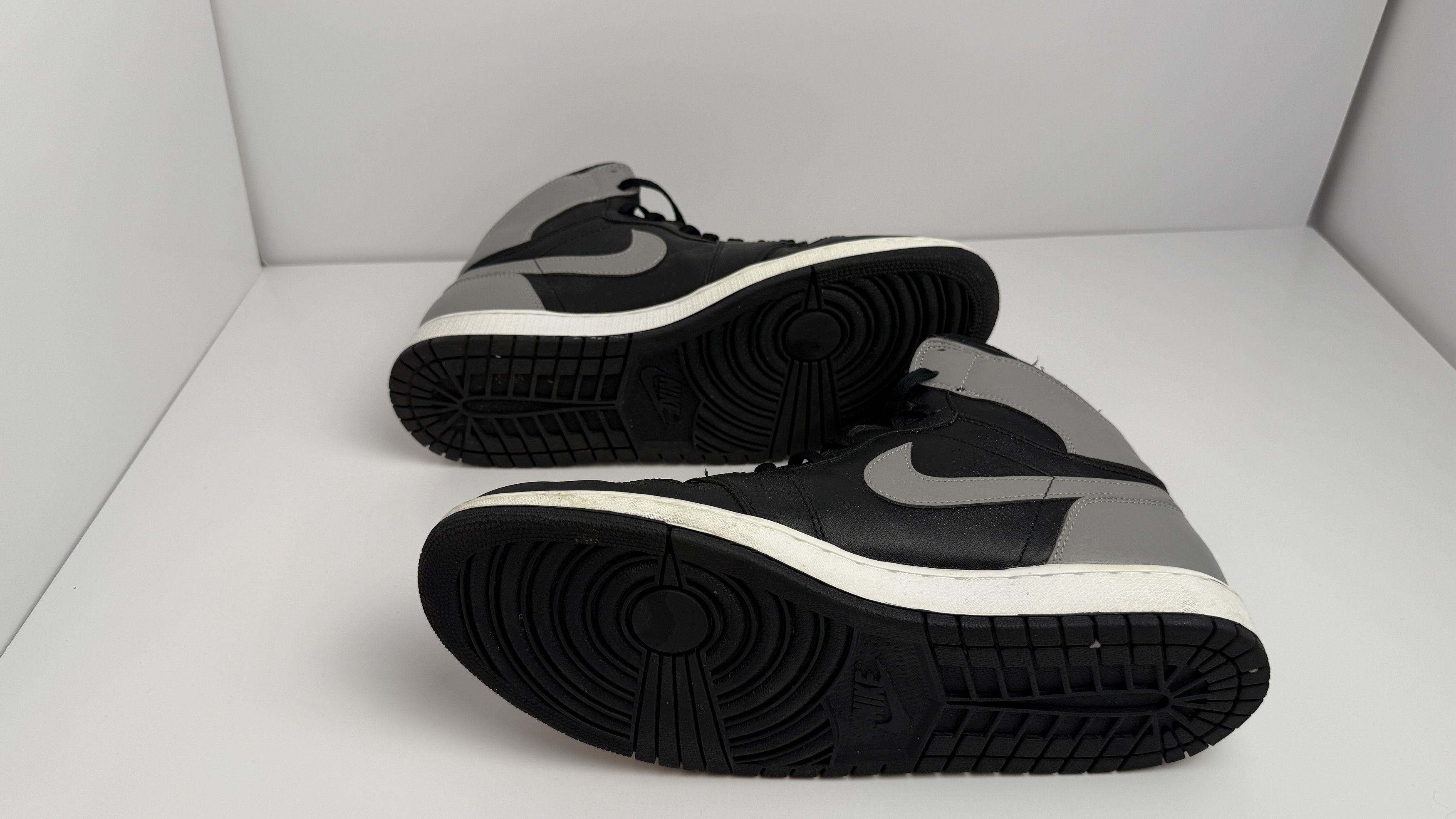 Jordan Brand × Nike Jordan 1 Retro High OG ‘Shadow’ 2017 Size US 13 / EU 46 - 10 Thumbnail