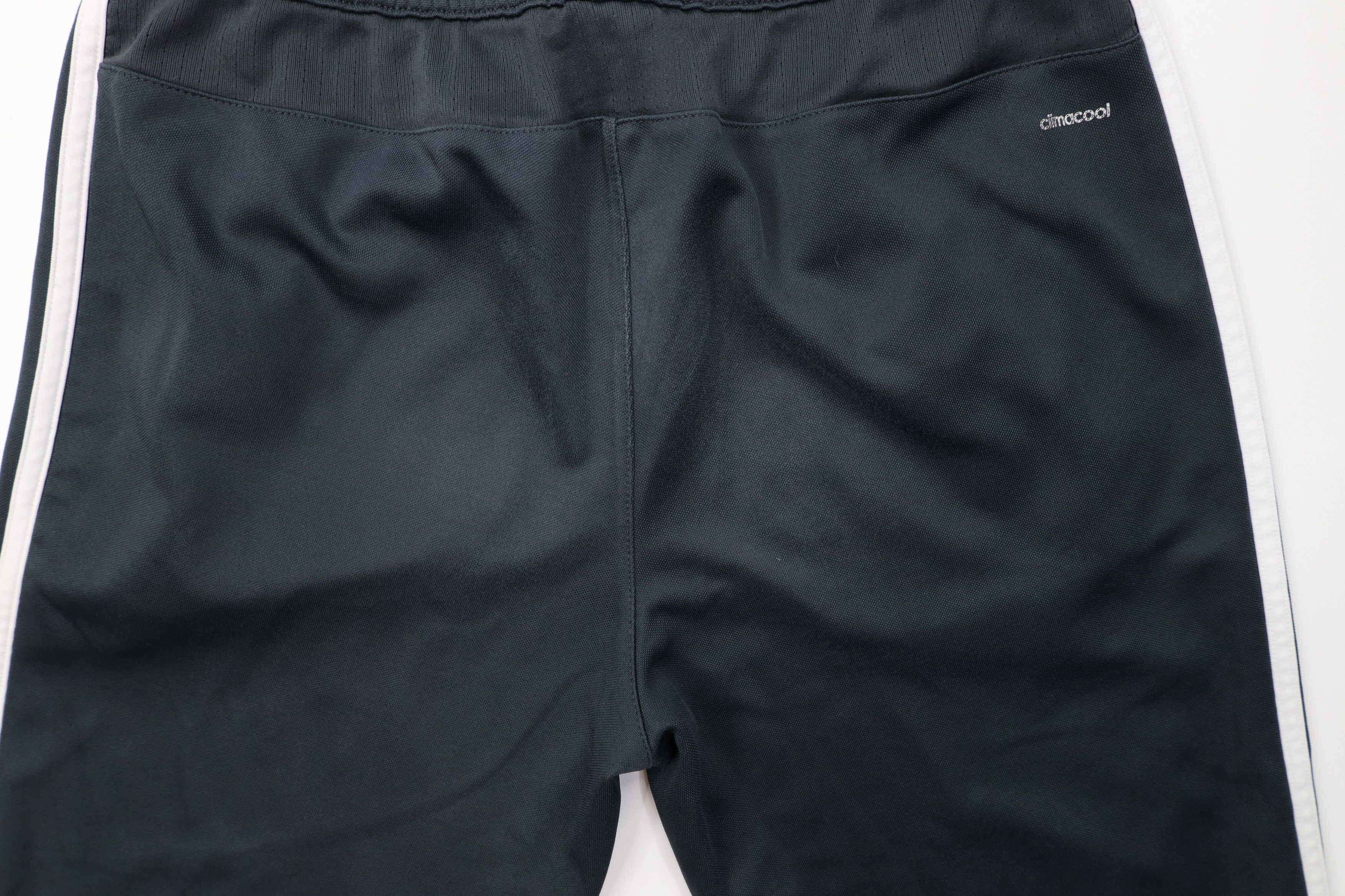 Adidas Vintage Y2K Adidas Tapered Leg Soccer Warm Up Pants Gray Size US 34 / EU 50 - 14 Thumbnail