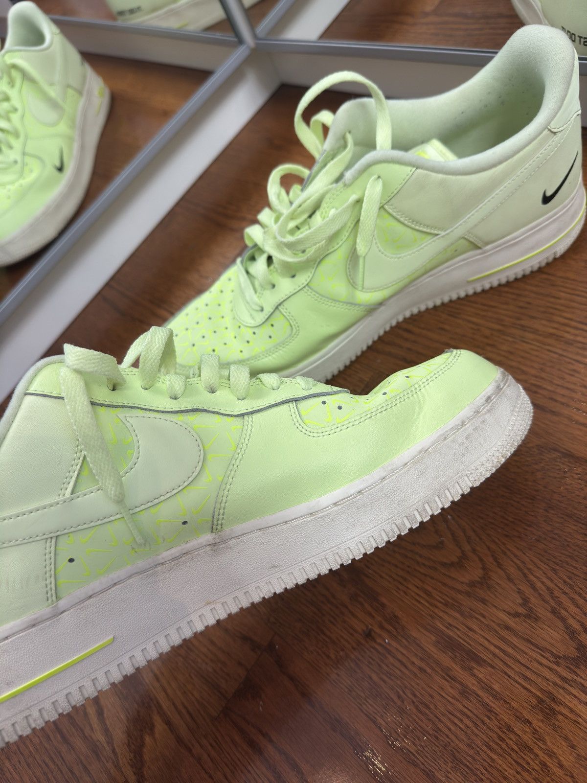 Nike Nike Air Force 1 Low 'Just Do It - Barely Volt' Size US 12 / EU 45 - 5 Thumbnail