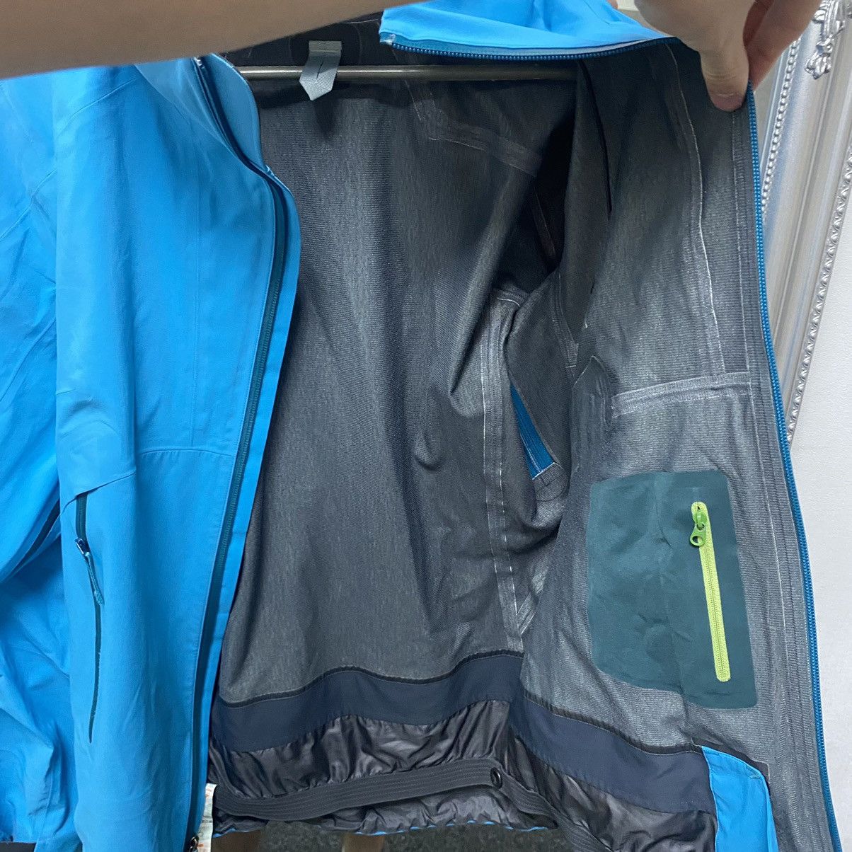 Arc'teryx Arcteryx jacket gore tex women Size US S / EU 44-46 / 1 - 13 Thumbnail