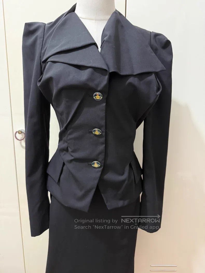Vivienne Westwood Vivienne Westwood Black Rare Runway Matching Enamel Button Size XS / US 0-2 / IT 36-38 - 2 Thumbnail