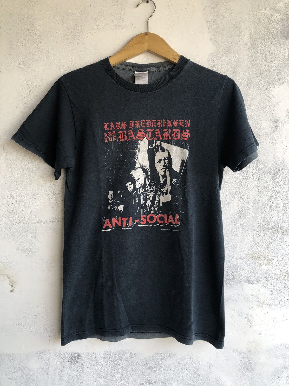 Band Tees × Japanese Brand × Rock T Shirt 00s Distressed Faded 