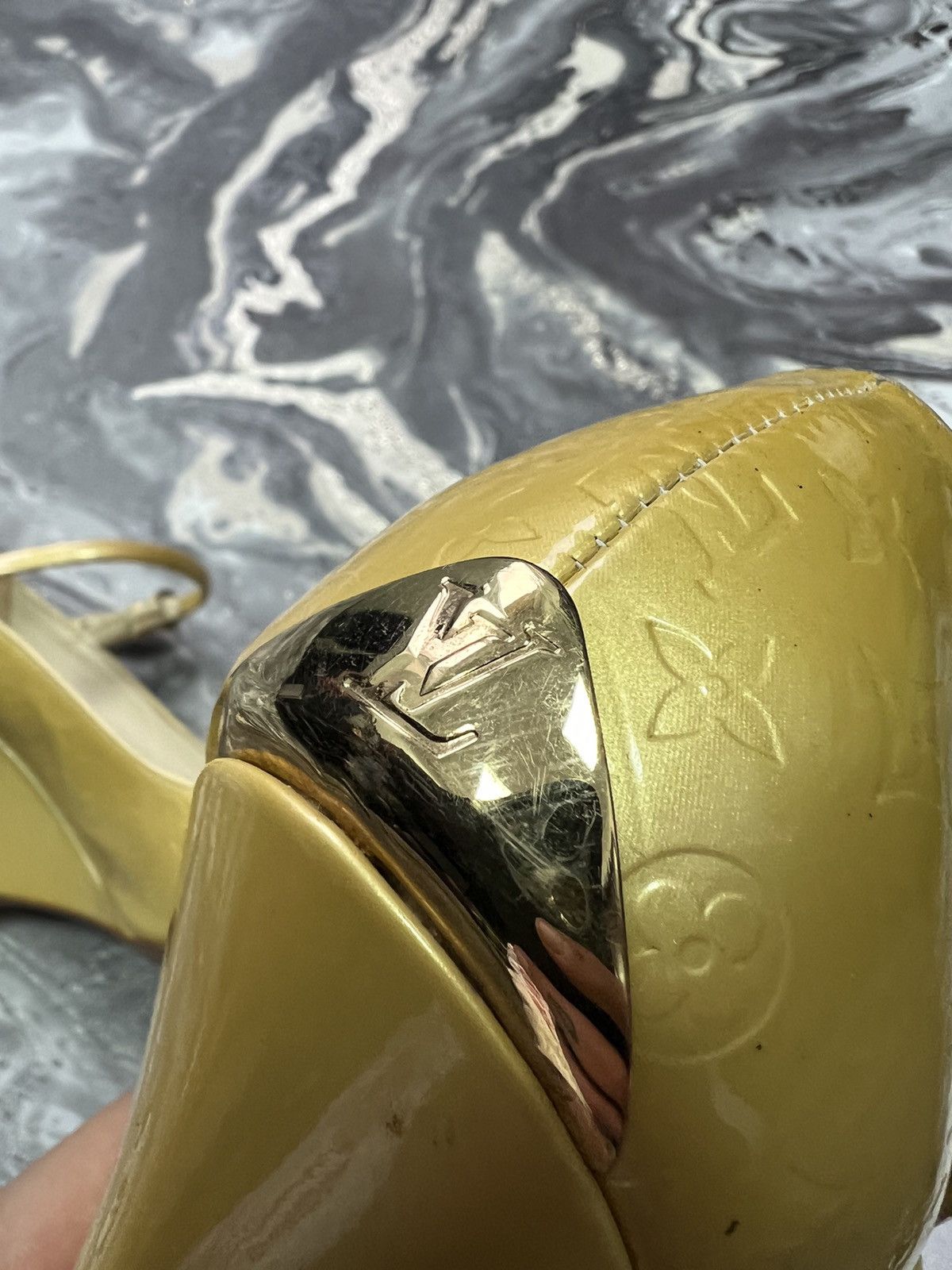 Louis Vuitton Louis Vuitton monogram vintage Sandals wedge heel open toe Size US 6 / IT 36 - 3 Thumbnail