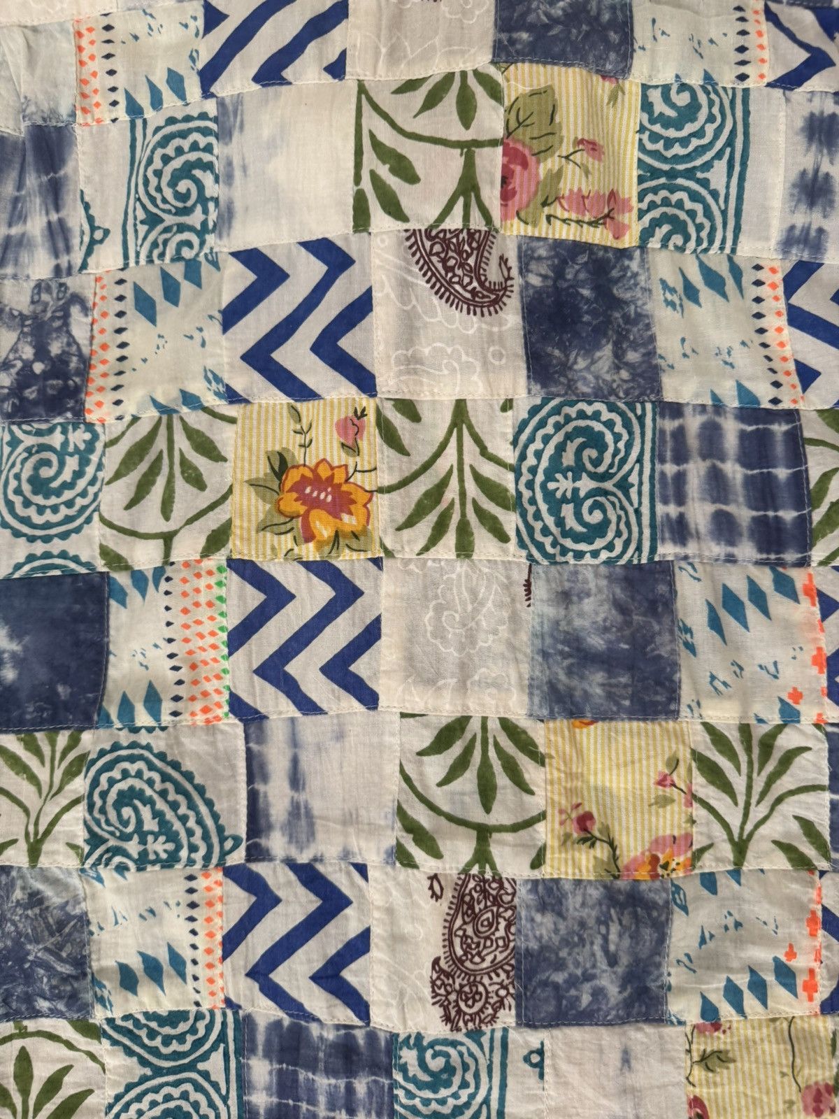 Engineered Garments Engineered Garments White Blue Patchwork Ethno Print Camp Size US XS / EU 42 / 0 - 21 Thumbnail