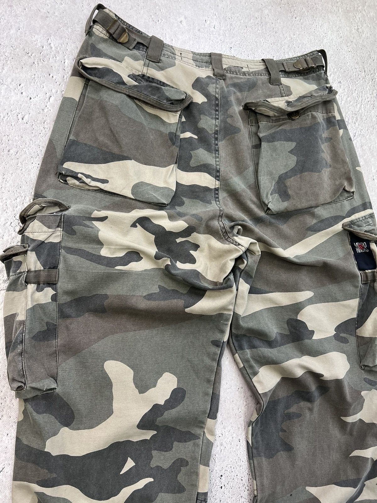 Japanese Brand × Vintage Crazy Vintage Y2K/2000s Real Tree Camo Skater Cargo Pants! Size US 32 / EU 48 - 13 Thumbnail