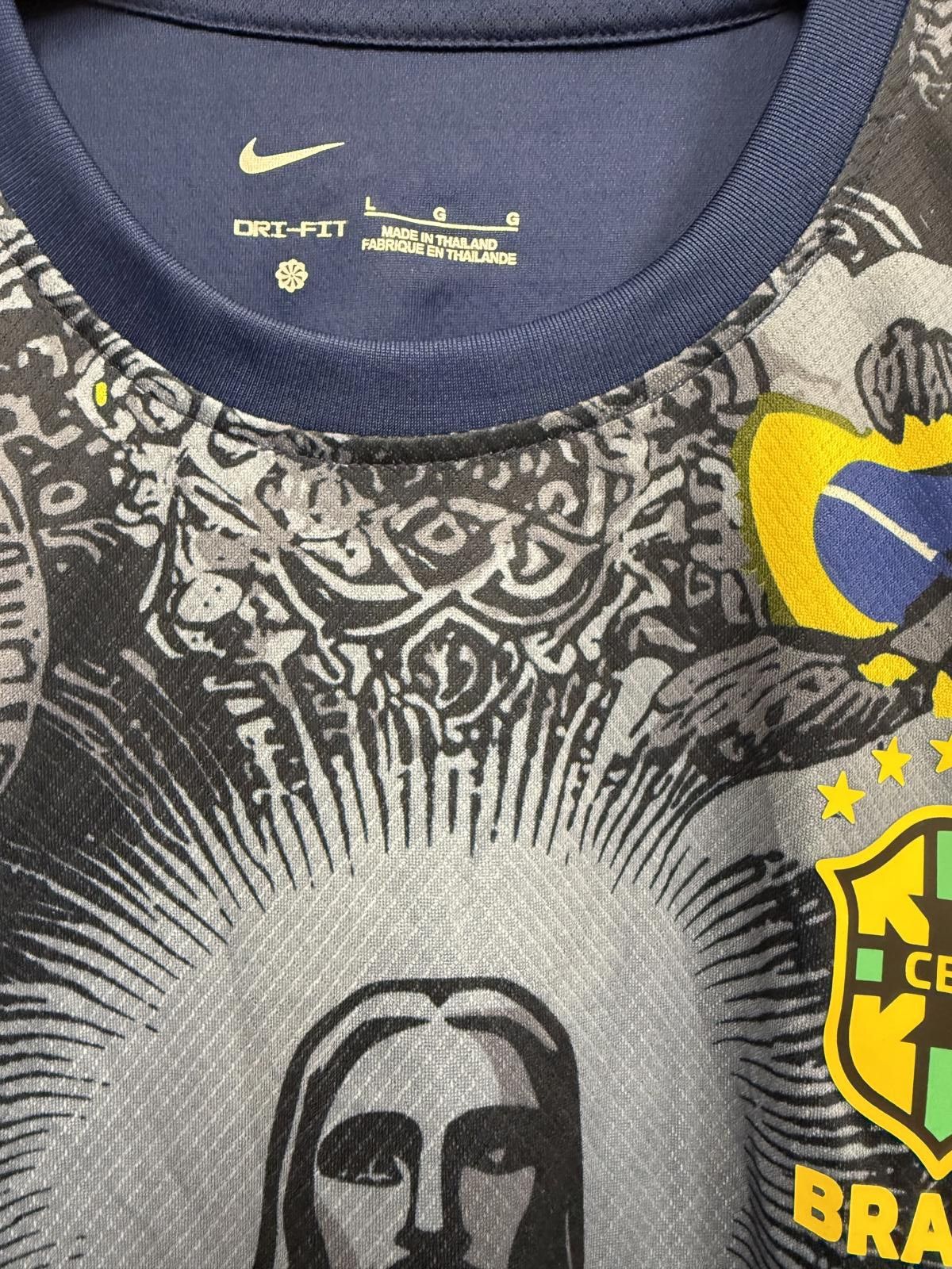 Nike Nike Brazil Soccer Jersey with Christ the Redeemer Design Size US L / EU 52-54 / 3 - 3 Thumbnail