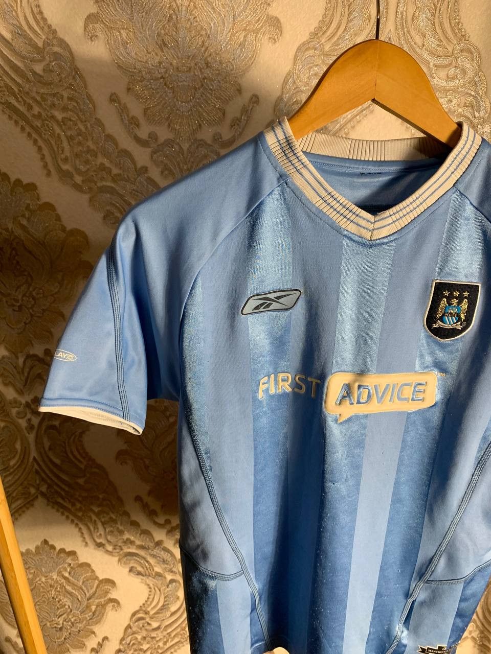Reebok Vintage Reebok FC Manchester City England Soccer Jersey 90s Size US XS / EU 42 / 0 - 3 Thumbnail