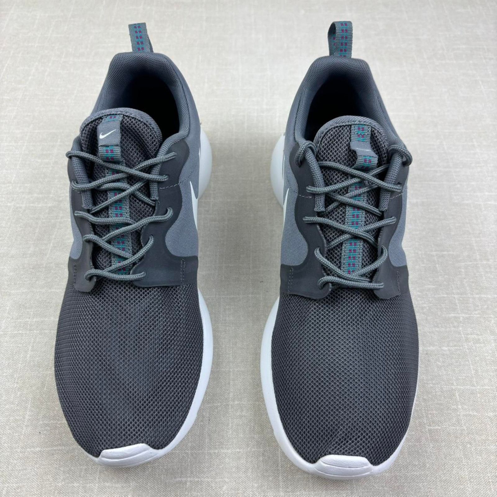 Nike 🐘 2013 Nike Rosherun Hyperfuse “Clear Grey” 9.5M Size US 9.5 / EU 42-43 - 3 Thumbnail